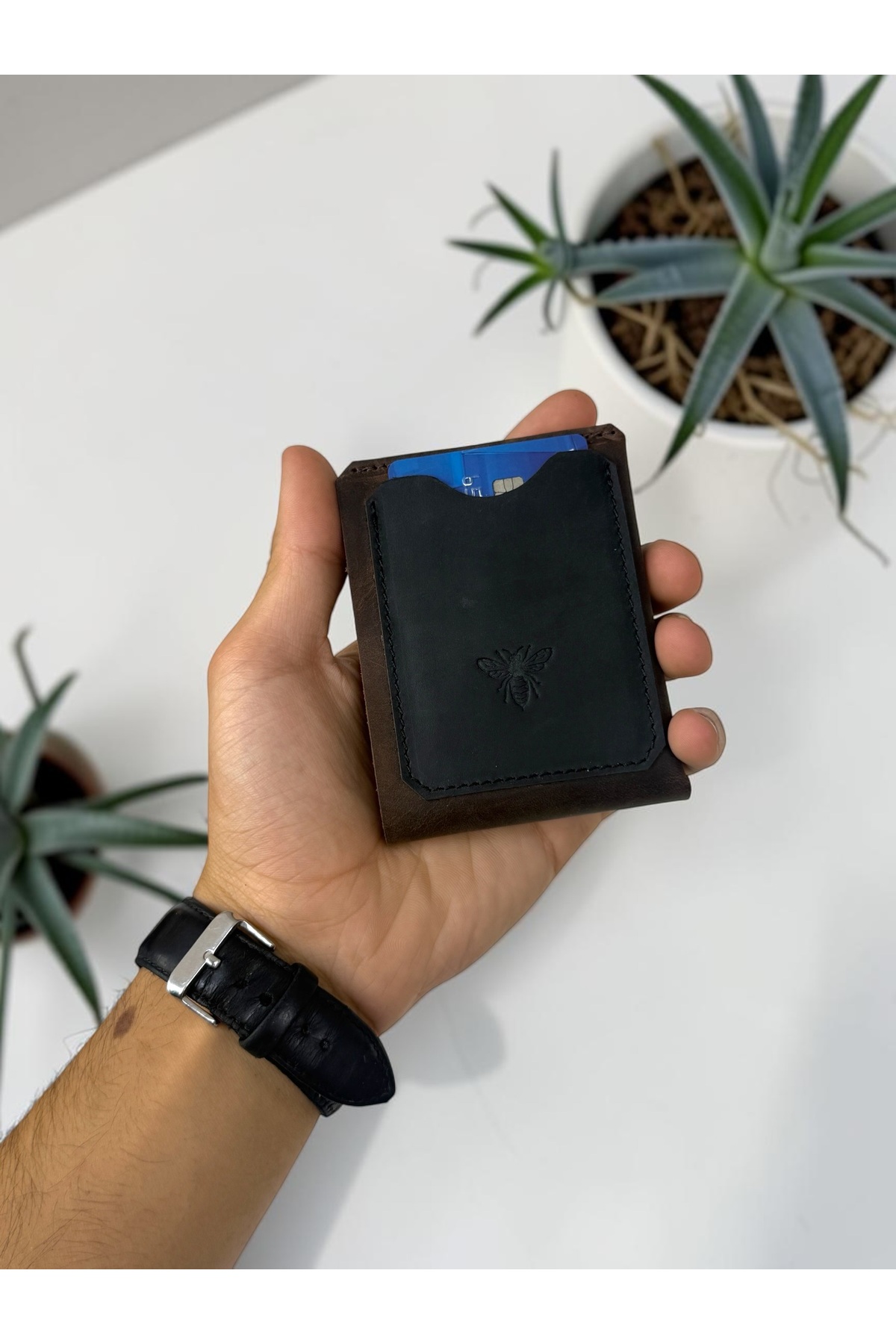 BeeBlack %100 Hakiki Deri CLARK Model Erkek Cüzdan - Mıknatıslı Şık Minimalist Cüzdan görsel 5