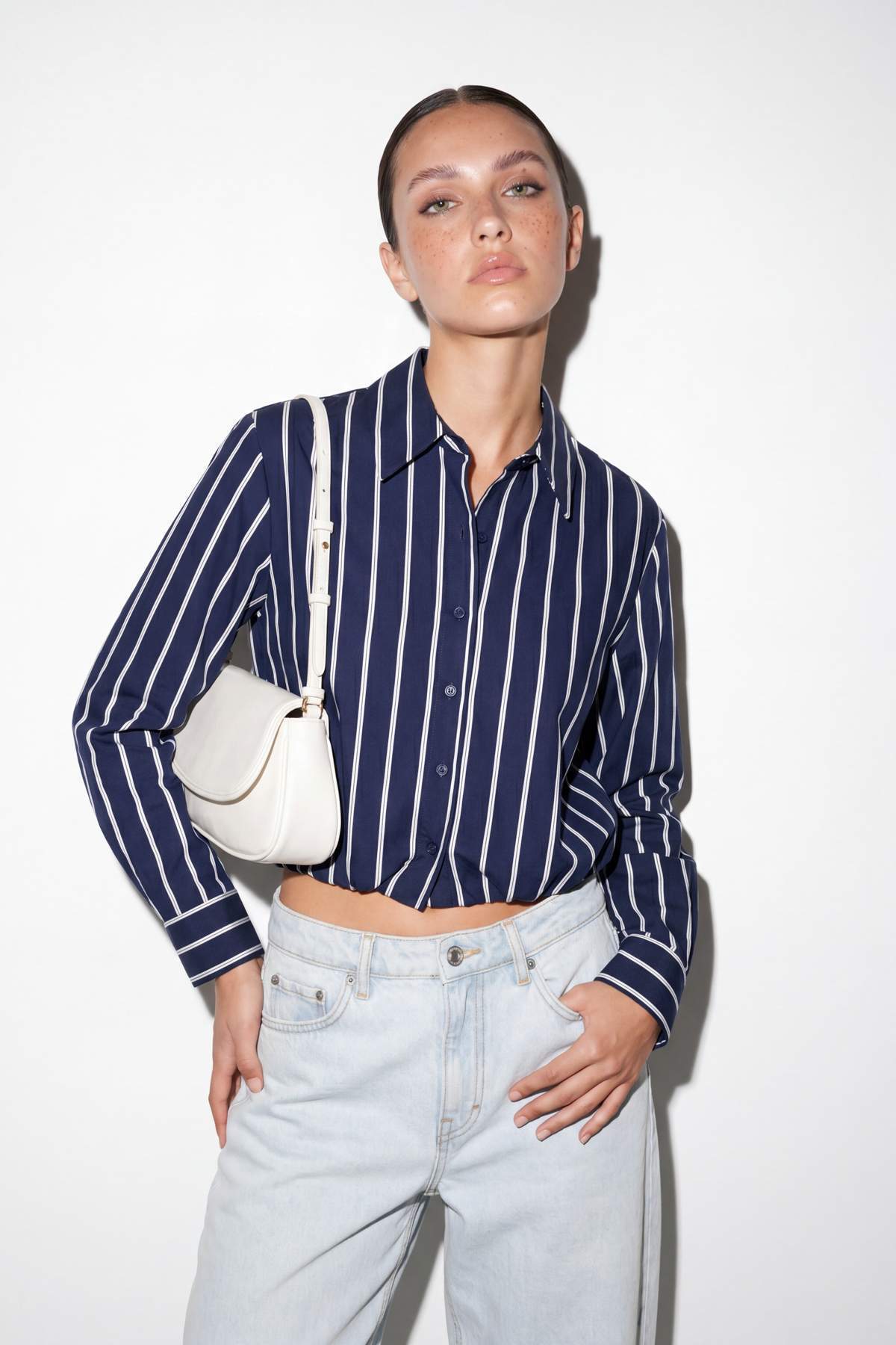 Drop by Trendyolmilla Lacivert Çizgili Crop Tulumlu Gömlek TDRSS26GO00078