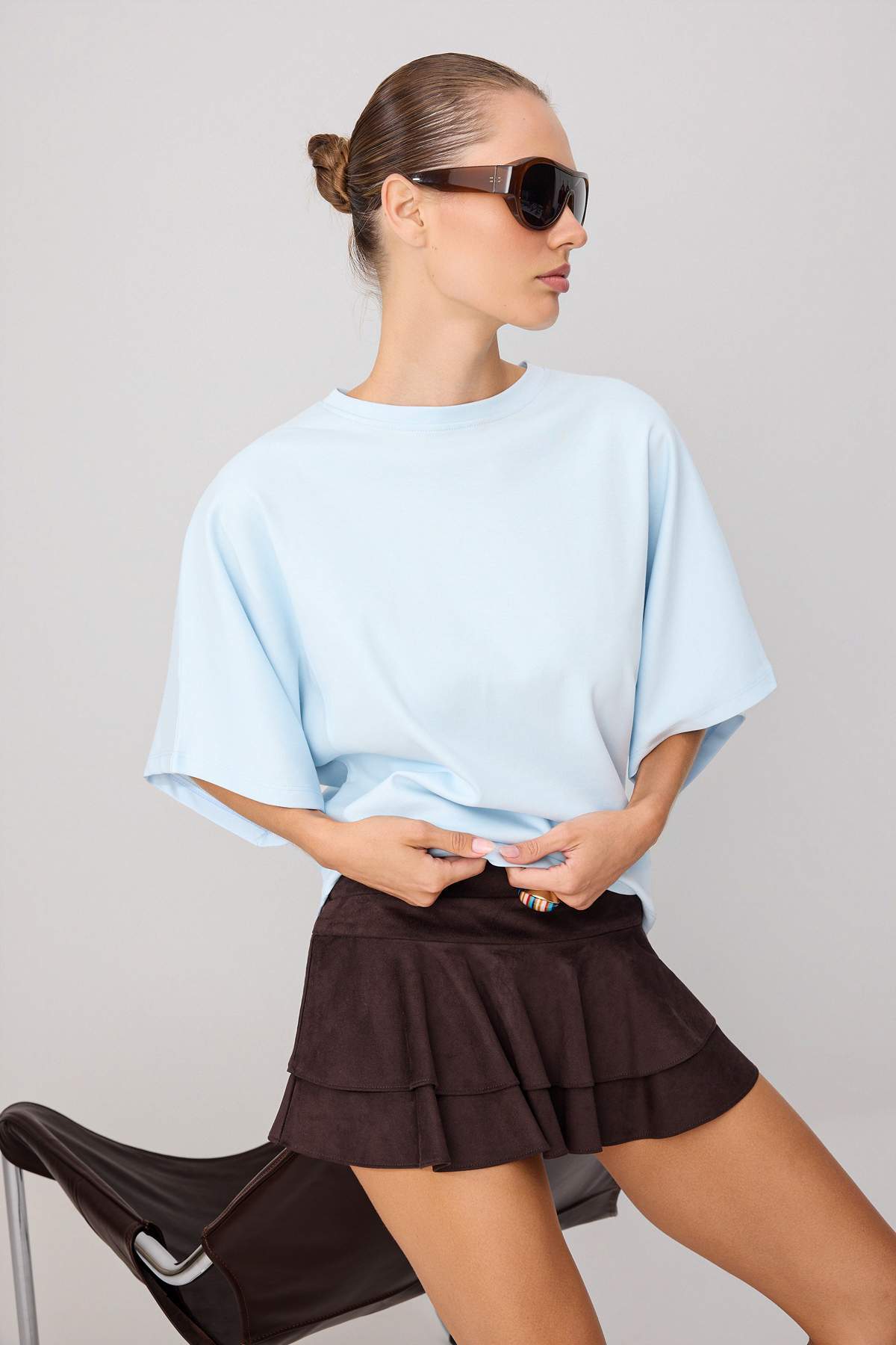 Trendyolmilla Açık Mavi Slogan Oversize Bisiklet Yaka Truvakar Kol Soft Touch Örme T-Shirt TWOSS26TS00221