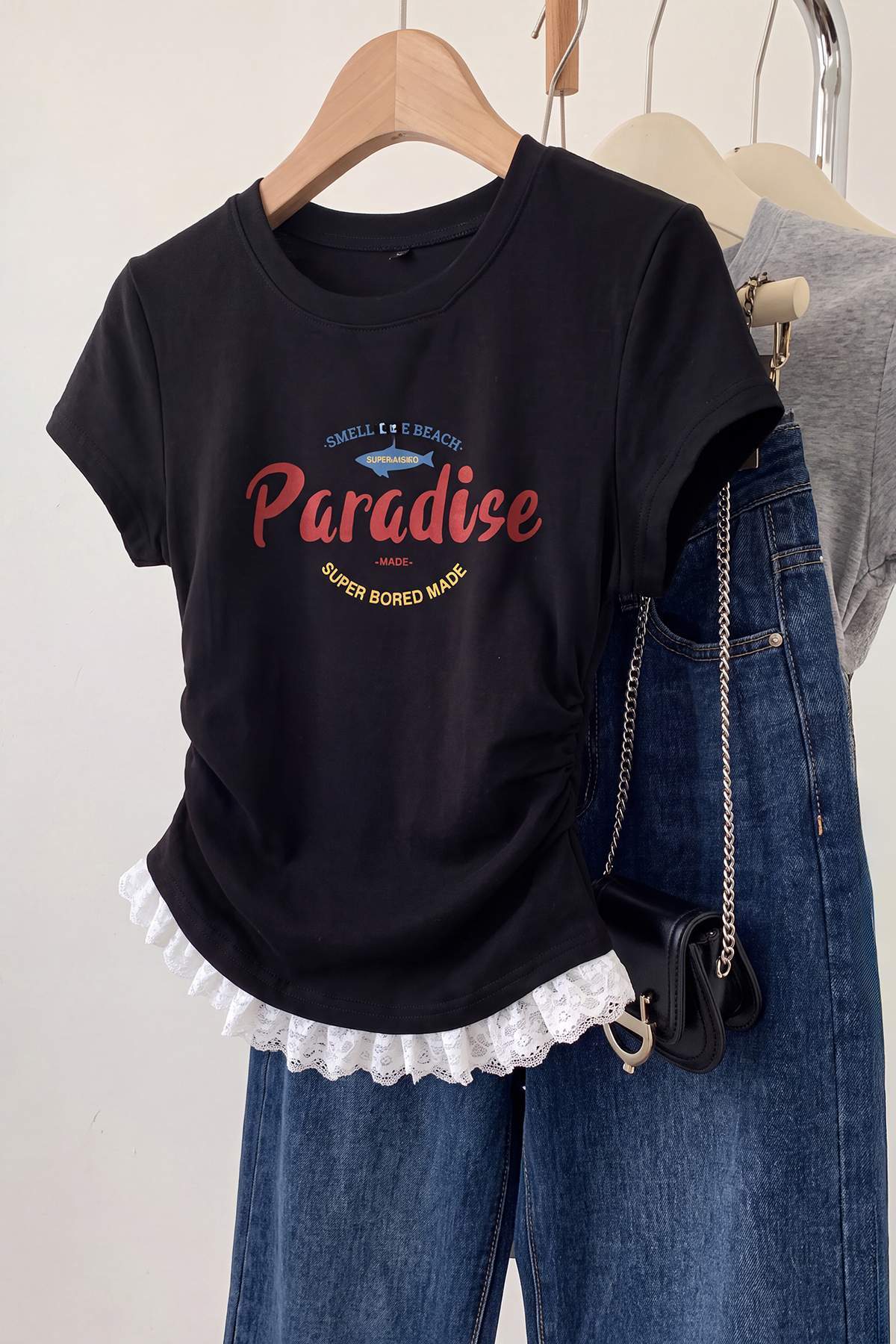 Trendyolmilla Siyah Slogan Fitted Dik Yaka Standart Kol Kısa Crop Yumuşak Örme T-Shirt TWOSS26TS00355