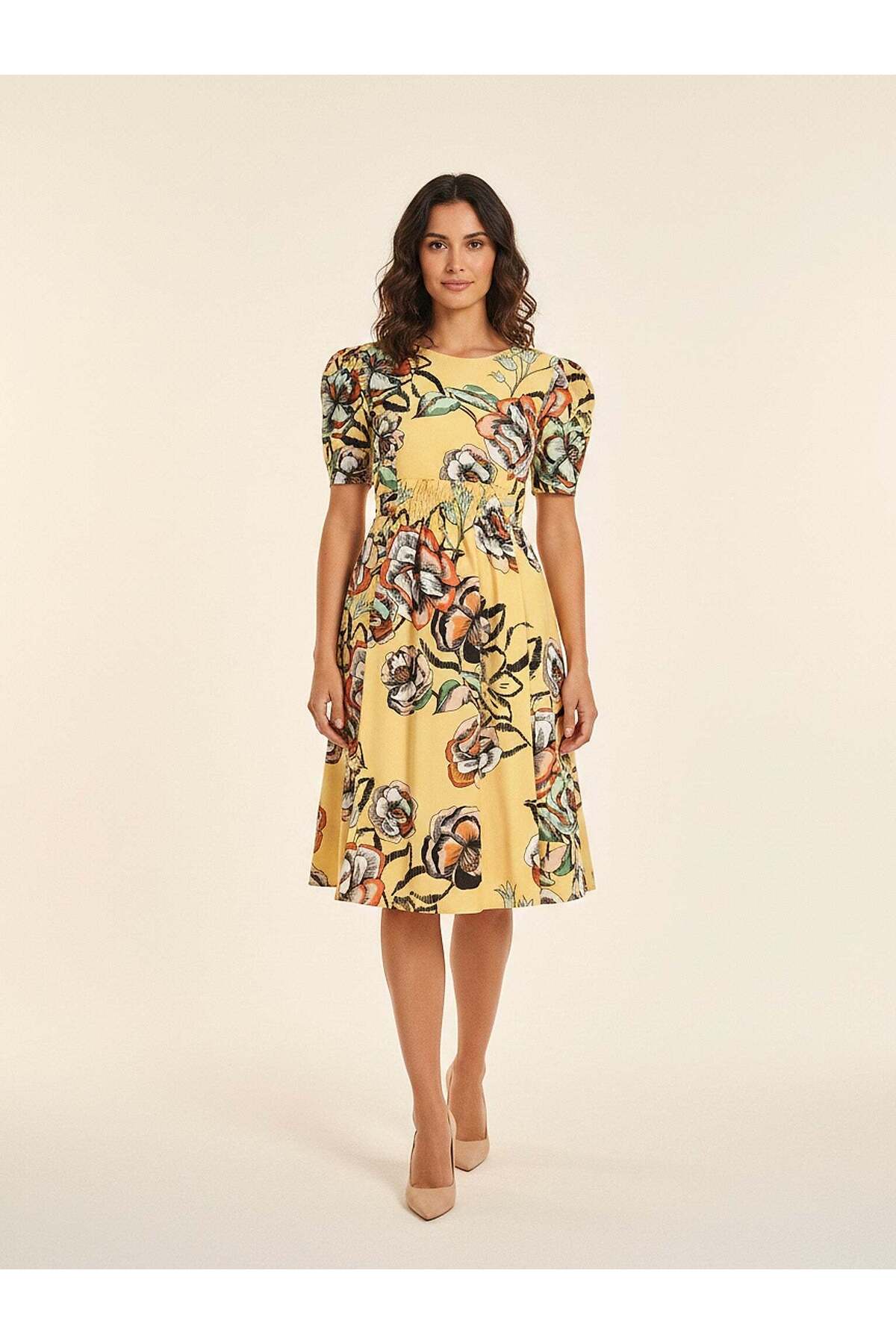 Yellow Floral Dress – Elastic Waist, Tiered Skirt, Flying Summer Piece | Frn Line