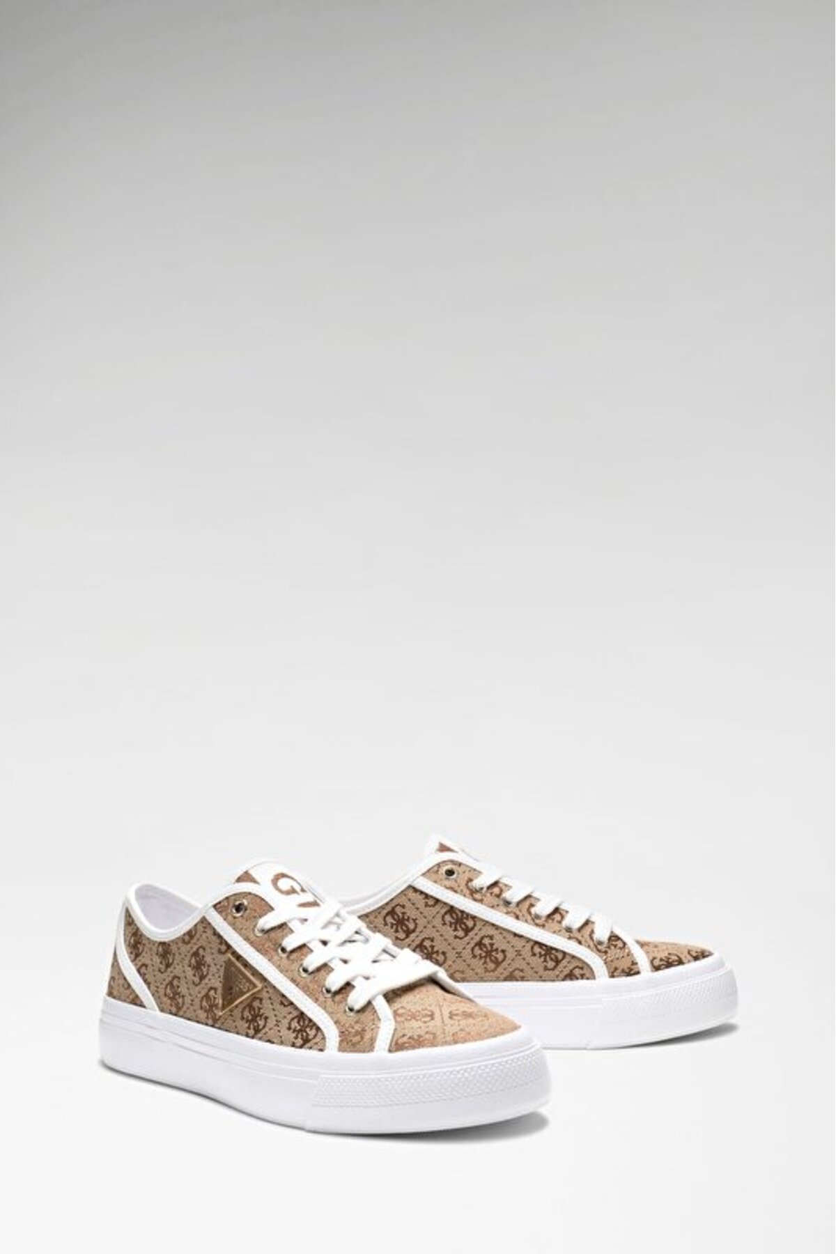 Guess Jelexa Kadın Sneaker - Fiyatı, Yorumları