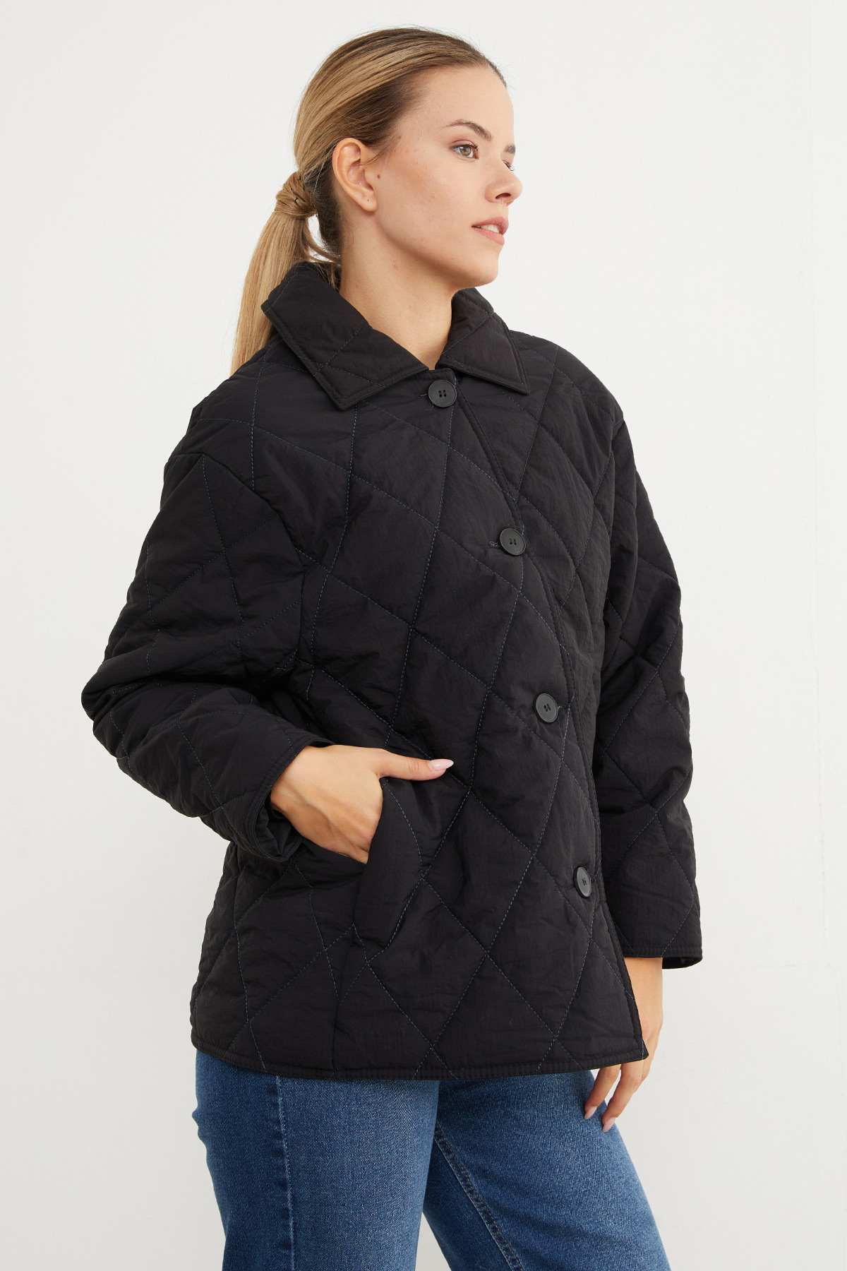 Fulla Moda Baklava Desen Kapitone Oversize Düğmeli Mont görsel 7