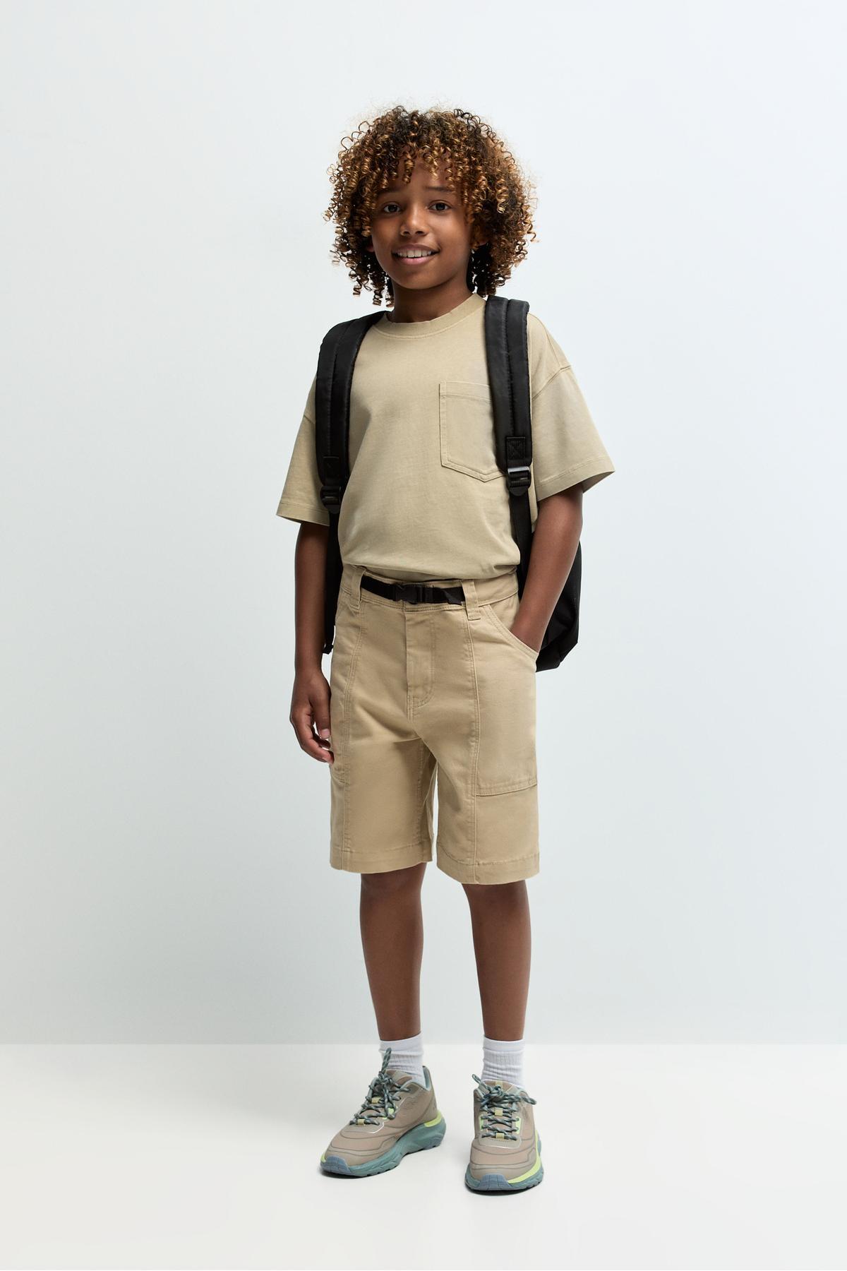 Thick jersey t-shirt with pale effect
