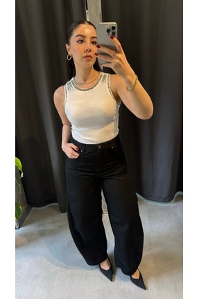 N&A BUTİK Yaka Ve Kol Taşlı Body