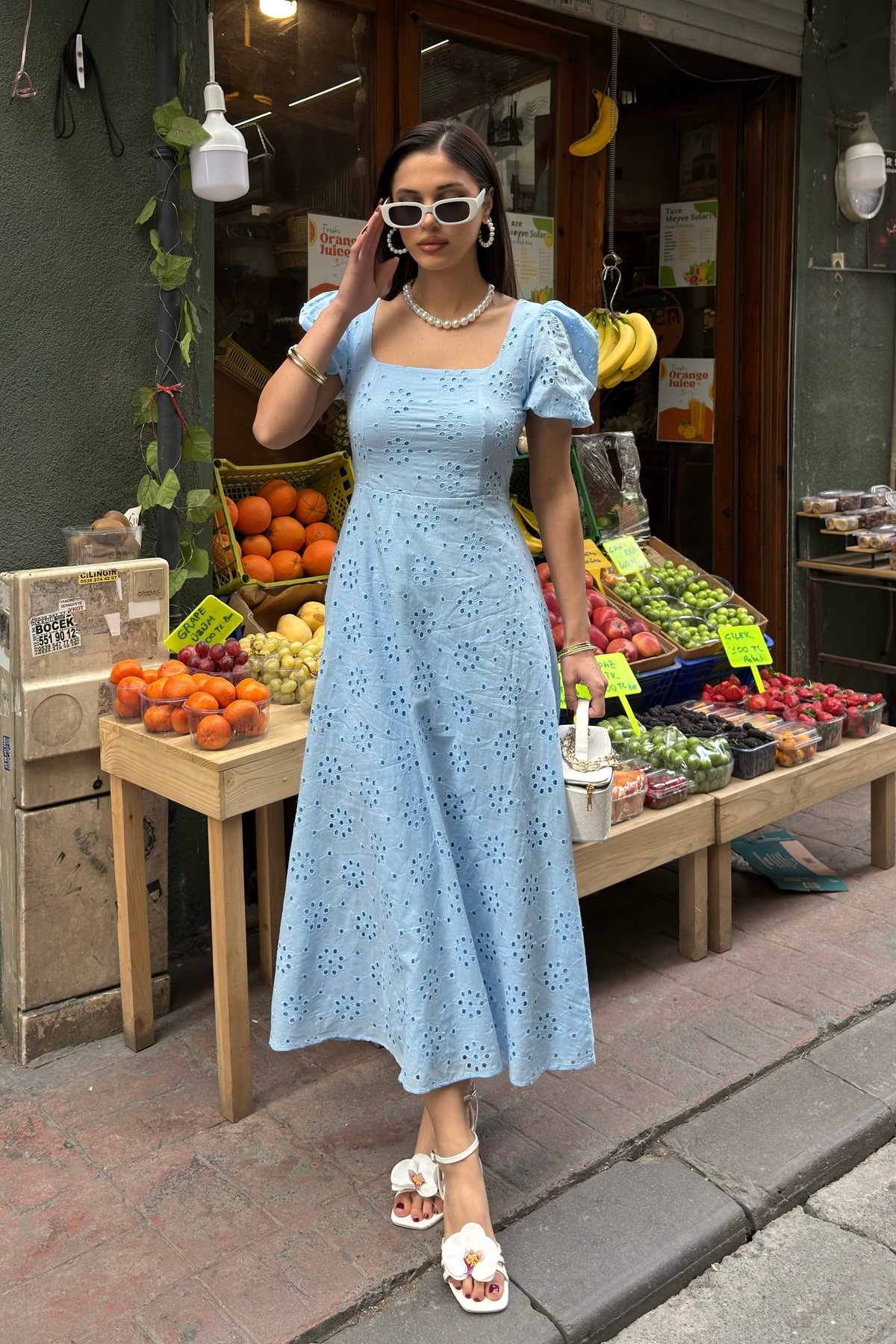 Women's Blue Square Neck Balloon Sleeve Lined Brode Woven Dress