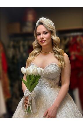 Bridal Luxe incili gelin lale buketi