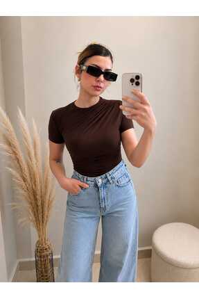 Sude Ay Drape Detaylı Kısa Kol Bluz