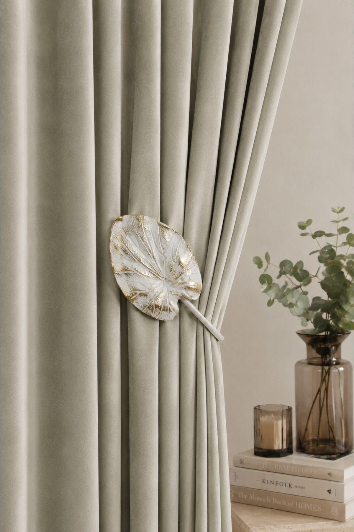 Victoria- Curtain Picking Apparatus Fund Curtain Holder Decorative Curtain Tying Accessory 1PC
