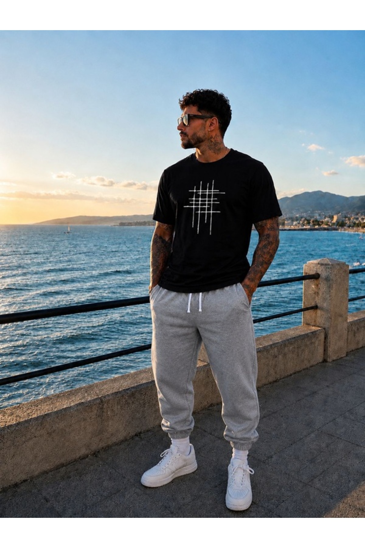 FAEL LİFE Unisex Wide-Let T-Shirt and Trackpants Set with Sticker Print