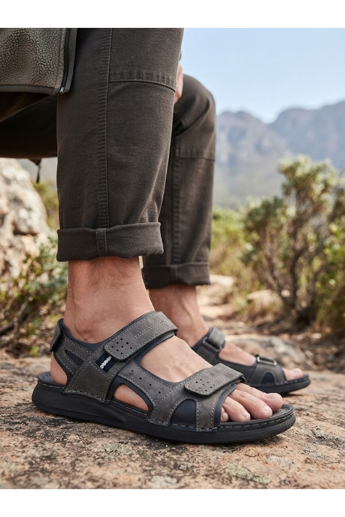 BENTO Titan Comfort Erkek Suni Deri Anatomik Taban Cırt Cırtlı Günlük Sandalet Terlik