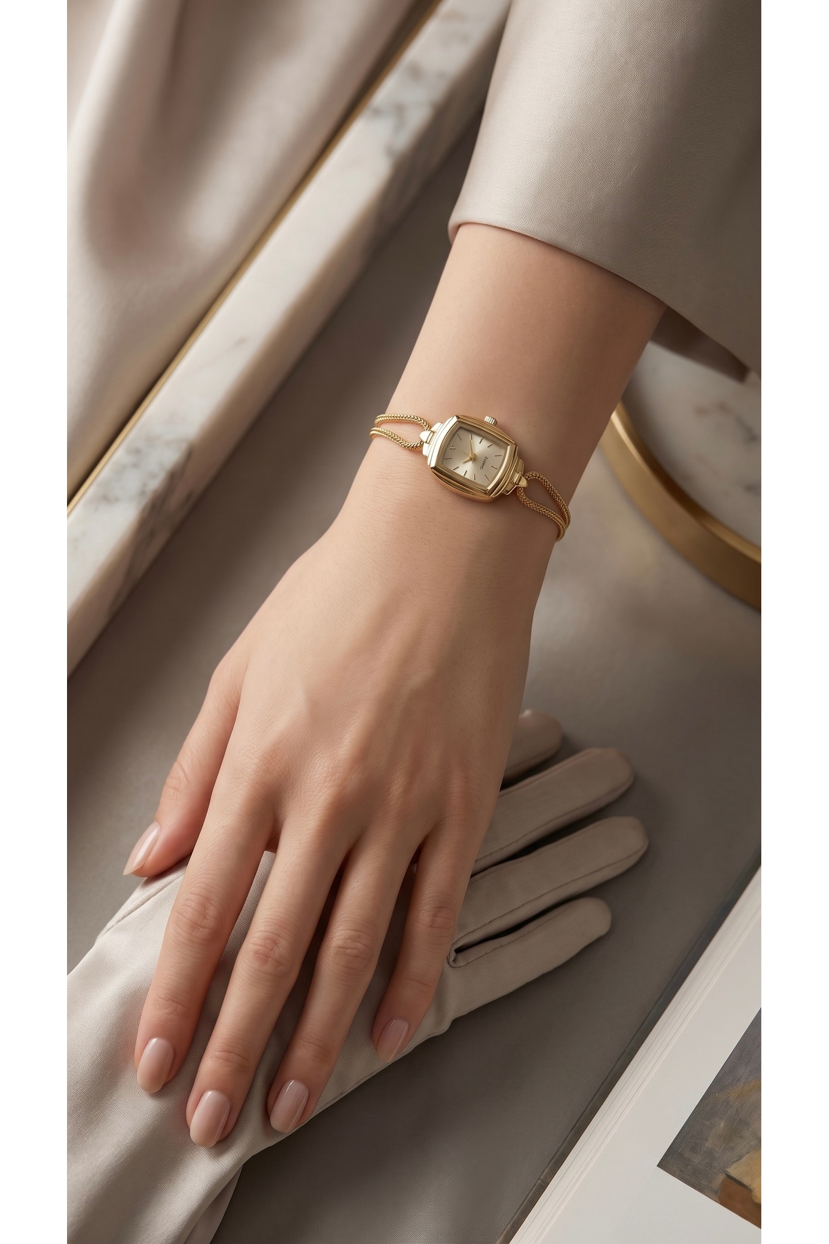 KLISHE Butik Kadın Çelik Saat Gold Renk Vintage Old Money Premium Luxury Zarif Şık Kadın Kol Saati | Limited Edition 2026 görsel 6