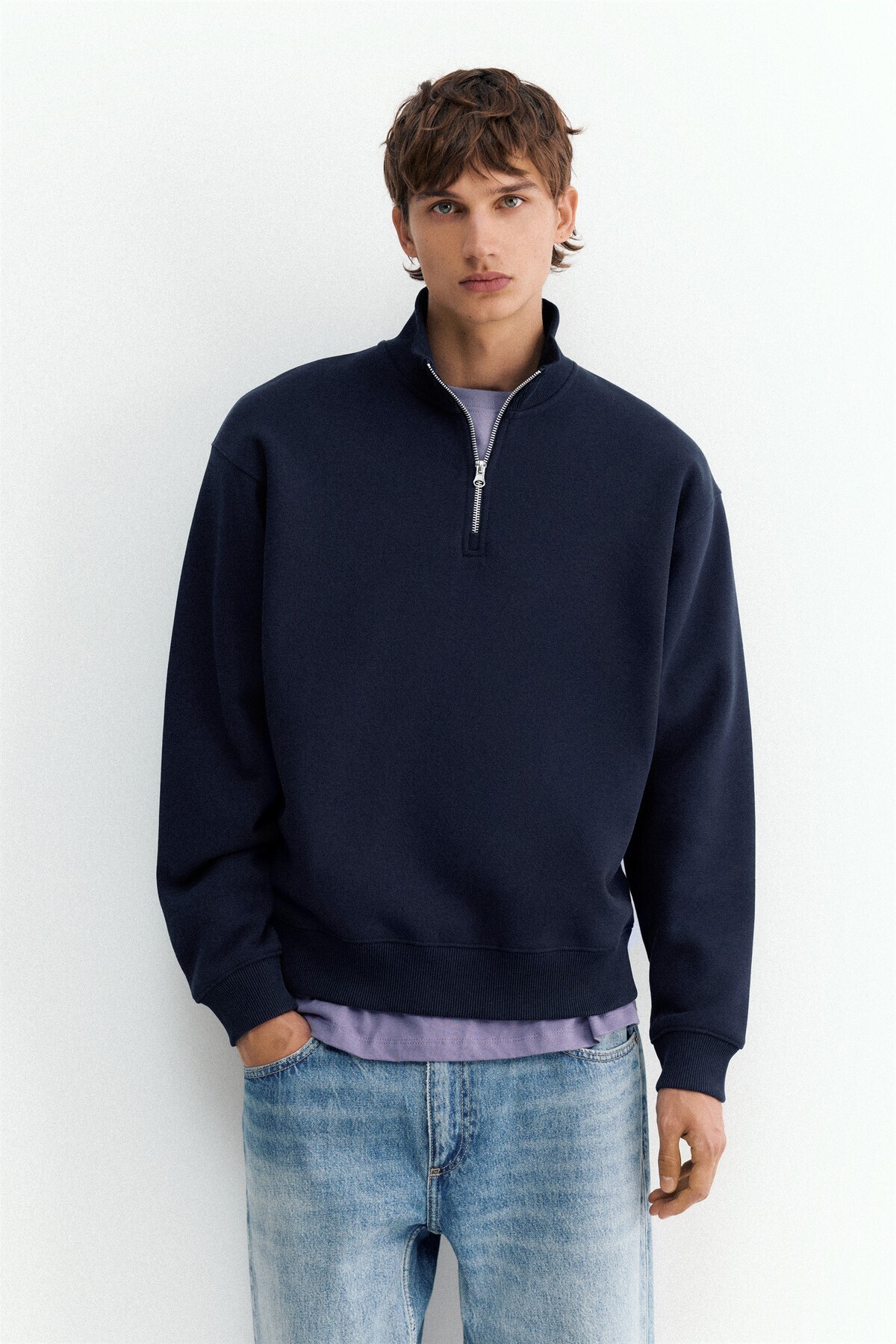 Fermuarlı dik yaka sweatshirt