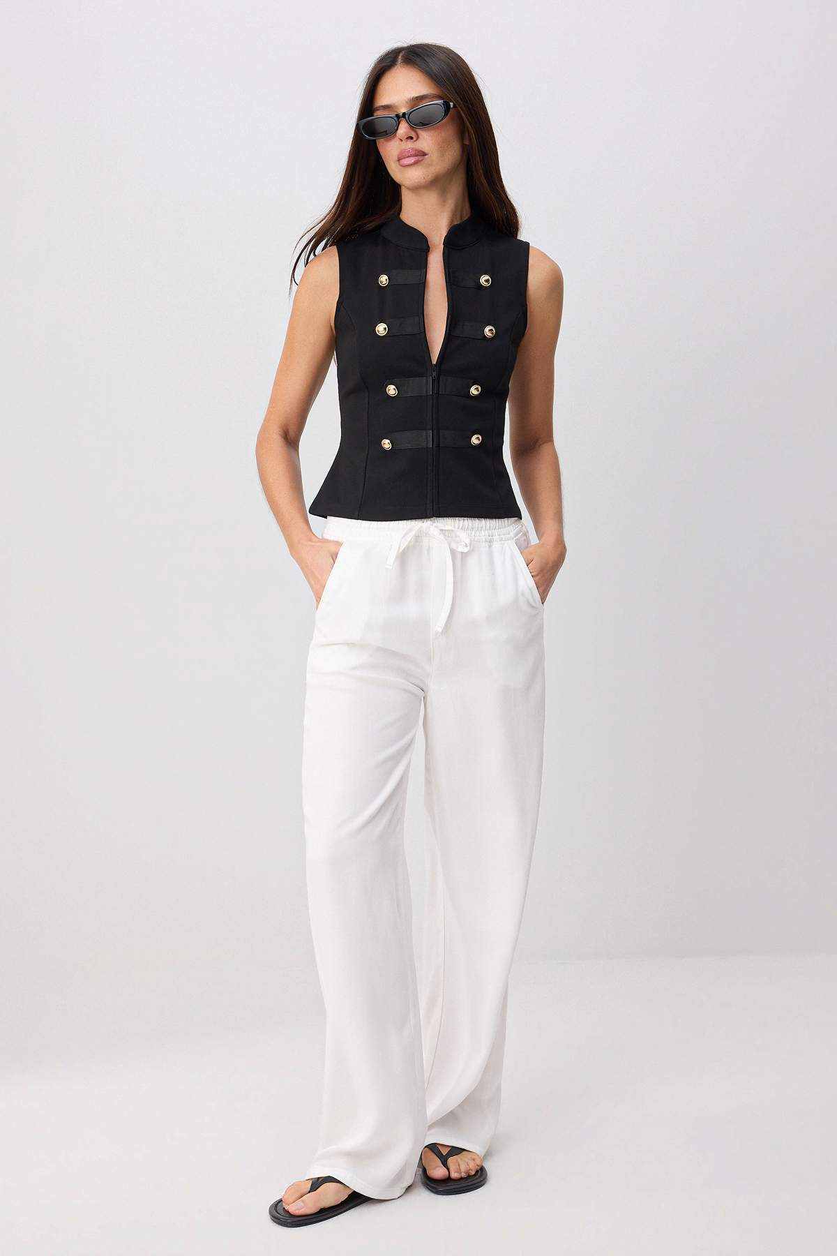 Trendyolmilla Ekru %100 Tencel Yüksek Bel Wide Leg Jeans TWOSS26JE00333