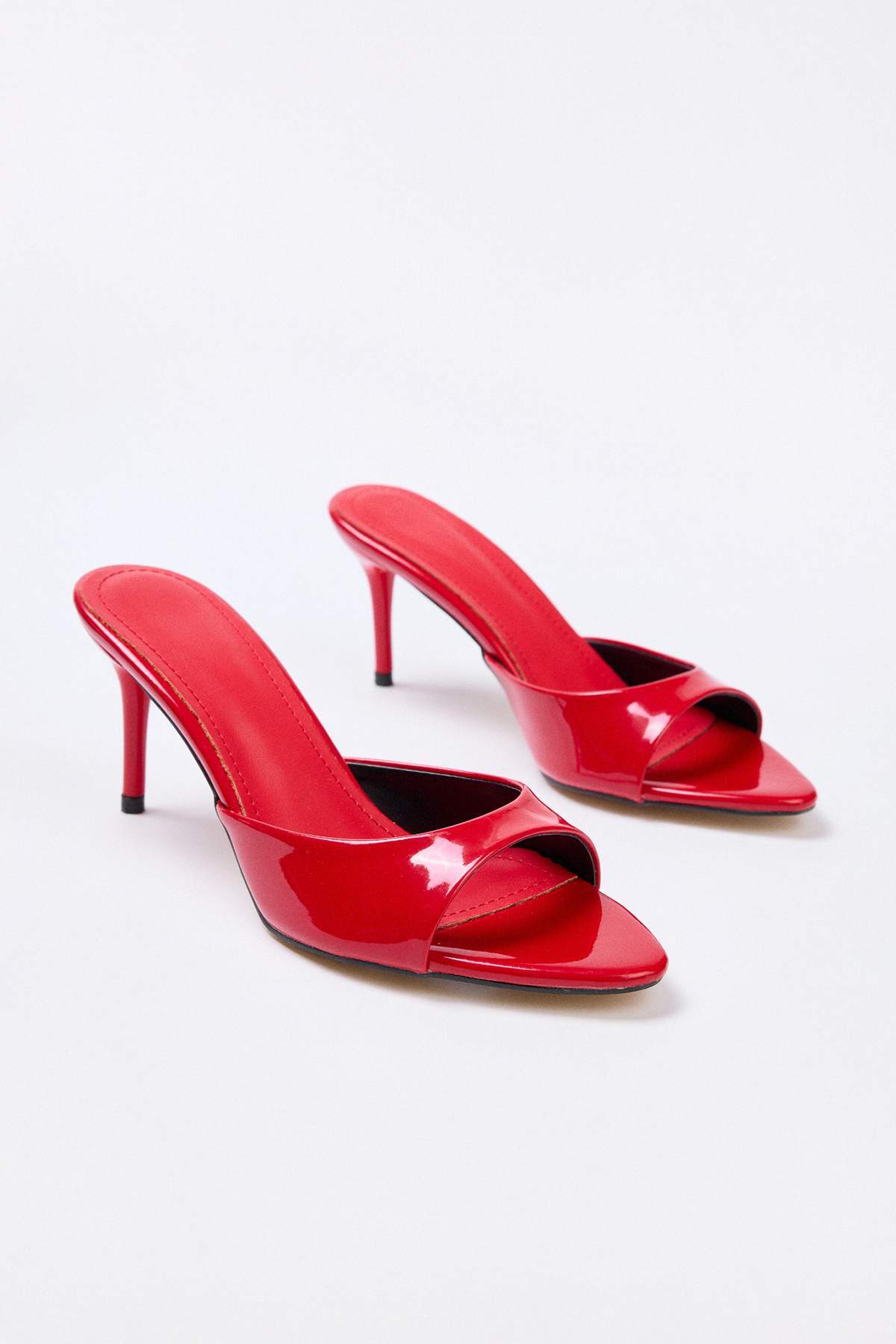 Trendyolmilla Shoes Kırmızı Sivri Burun 7 cm Kadın Topuklu Terlik