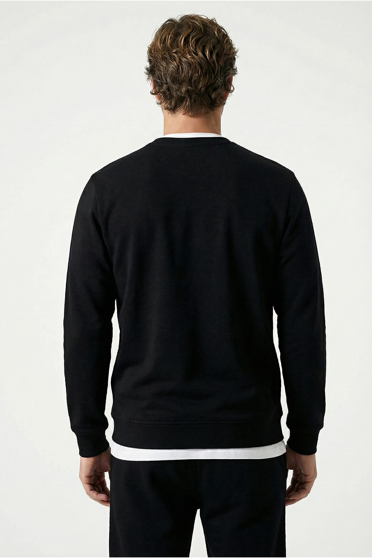 Bisiklet Yaka Regular Fit Pamuklu Basic Sweatshirt — مشکی KY26C00000023 — تصویر 5 از 7