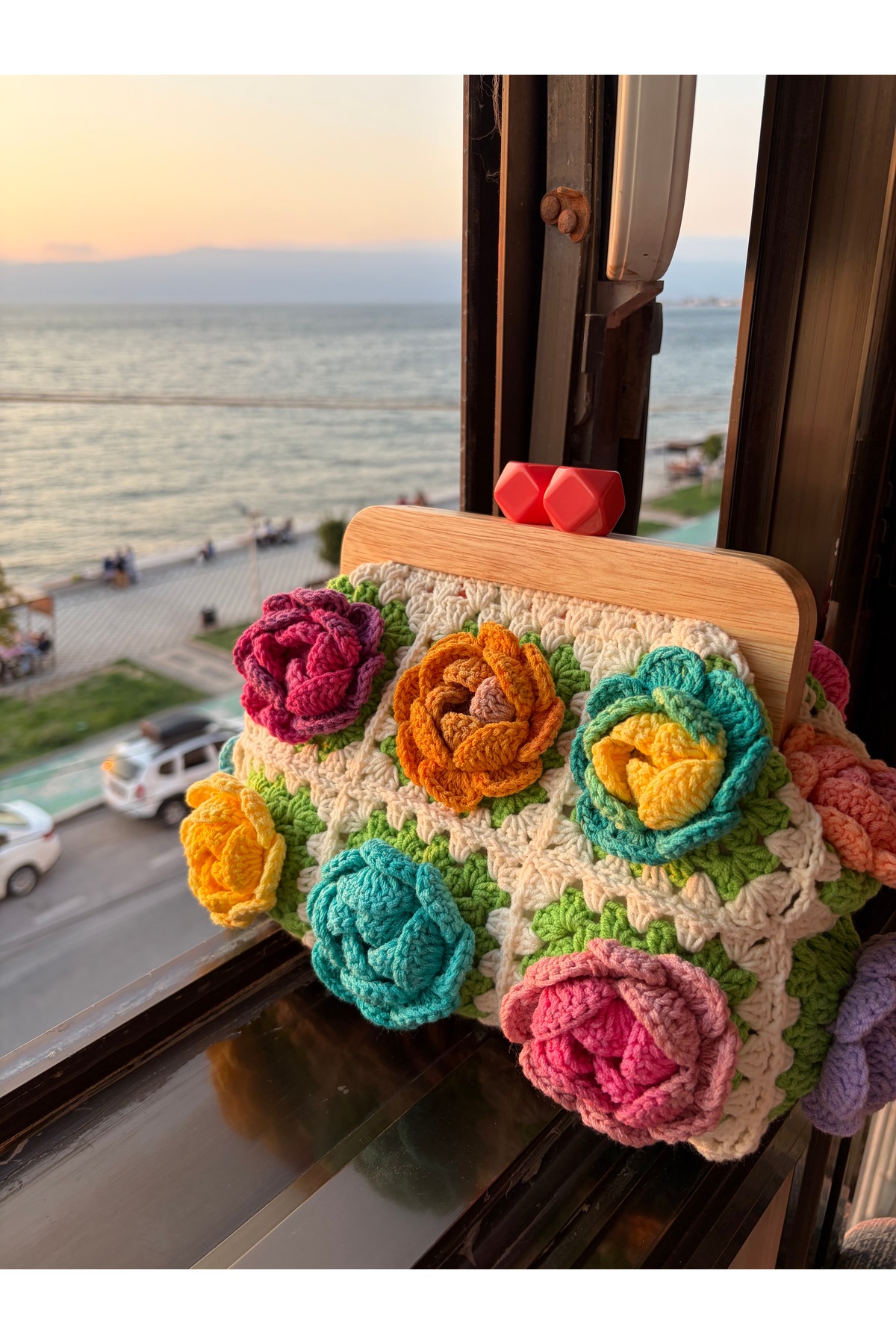 Satürn Hobi Örgü Ahşap Burslu Gül Motifli Clutch Çanta görsel 5