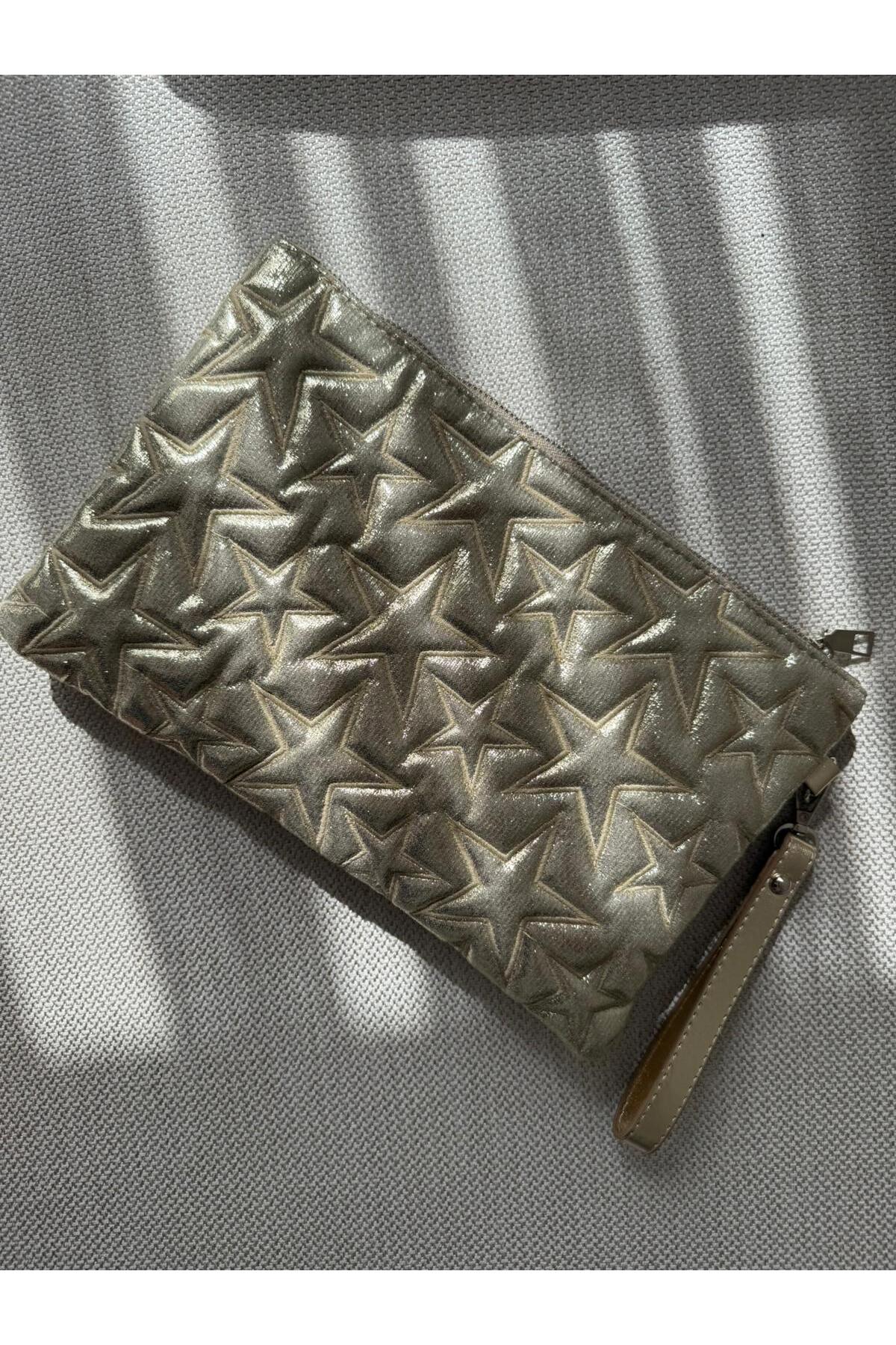melecco Yıldız Dikişli Clutch Star Kadın Çanta Simli Gold Yıldız Desenli Gold Parlak Portföy & Clutch Çanta Çıkarılabilir Bileklik Askılı görsel 3