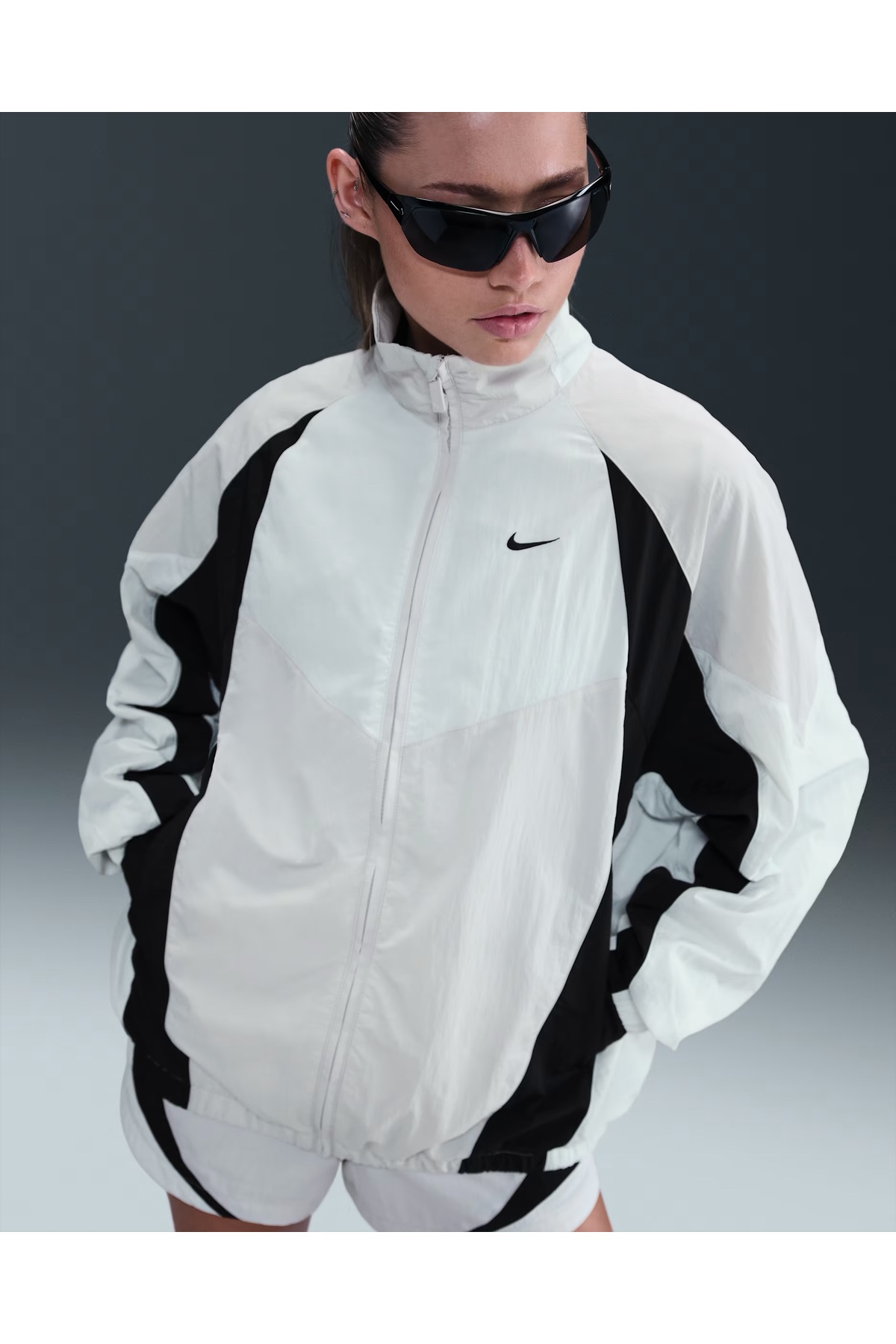 Nike Sportswear Women's Oversized Tracksuit Jacket Bol Kalıp Beyaz Kadın Spor Ceket