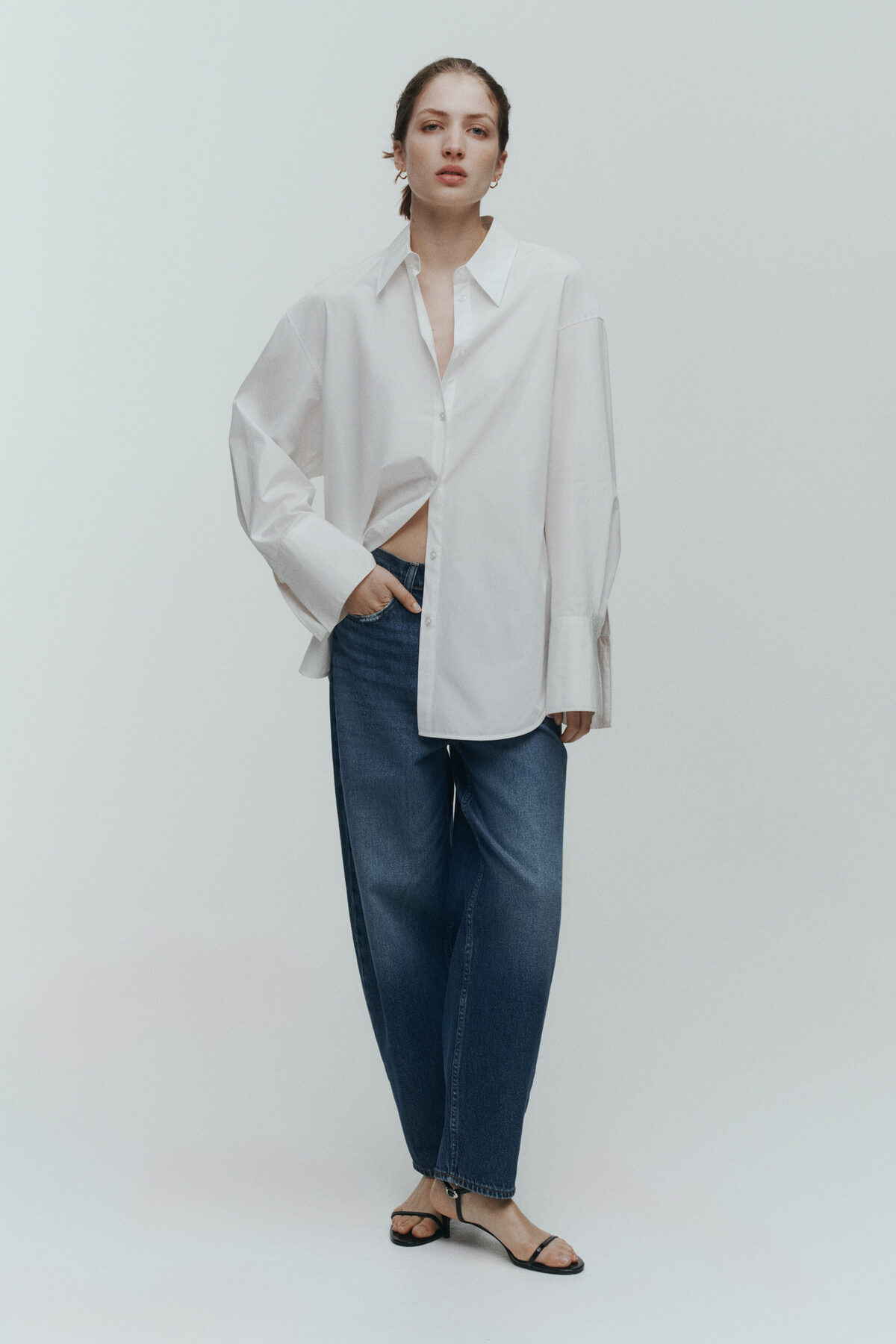 H&M Barrel High Waist Ankle Jeans