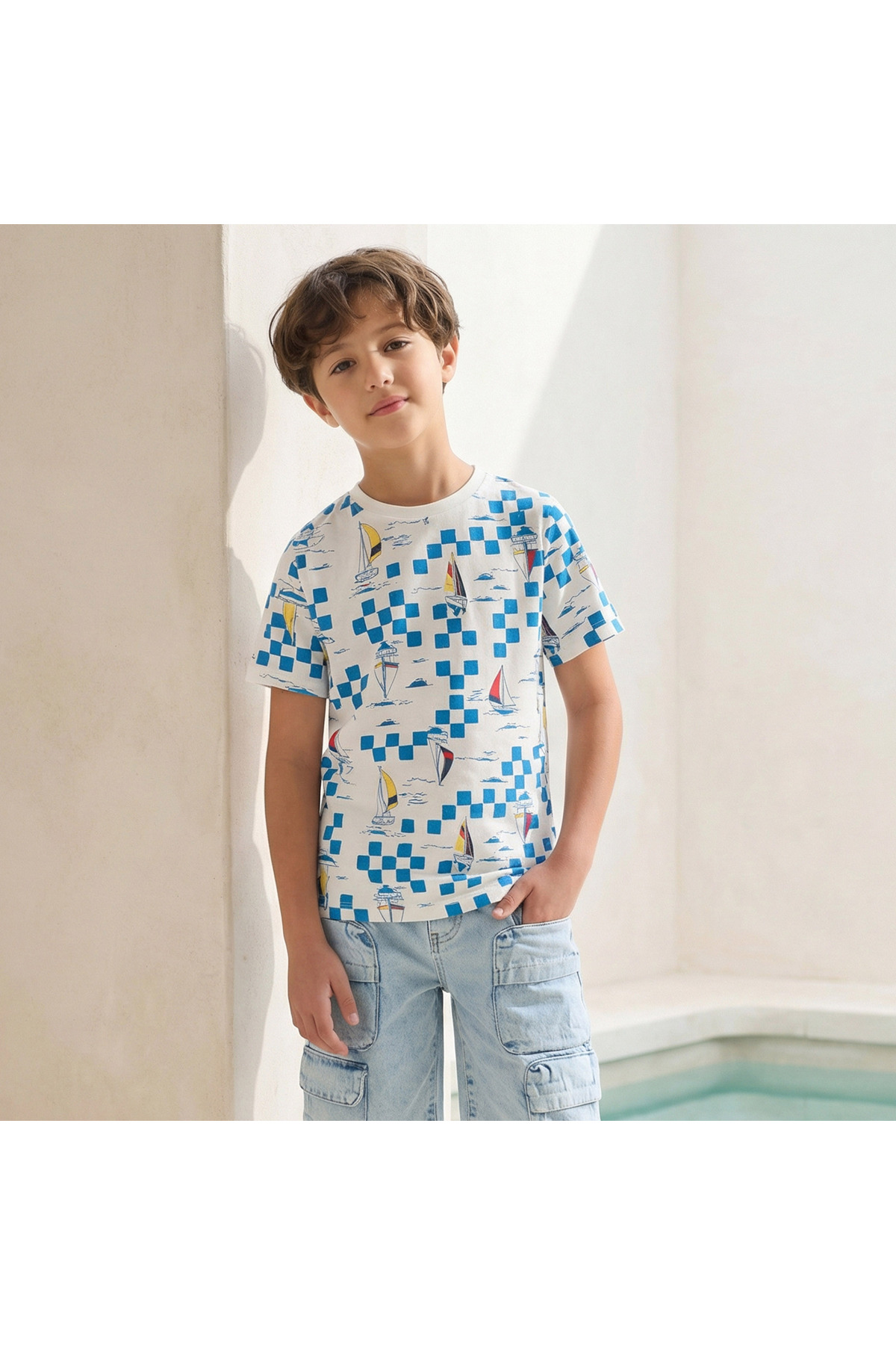 Juniors Crew Neck Short Sleeves T-shirt with Sailboat Checked Print