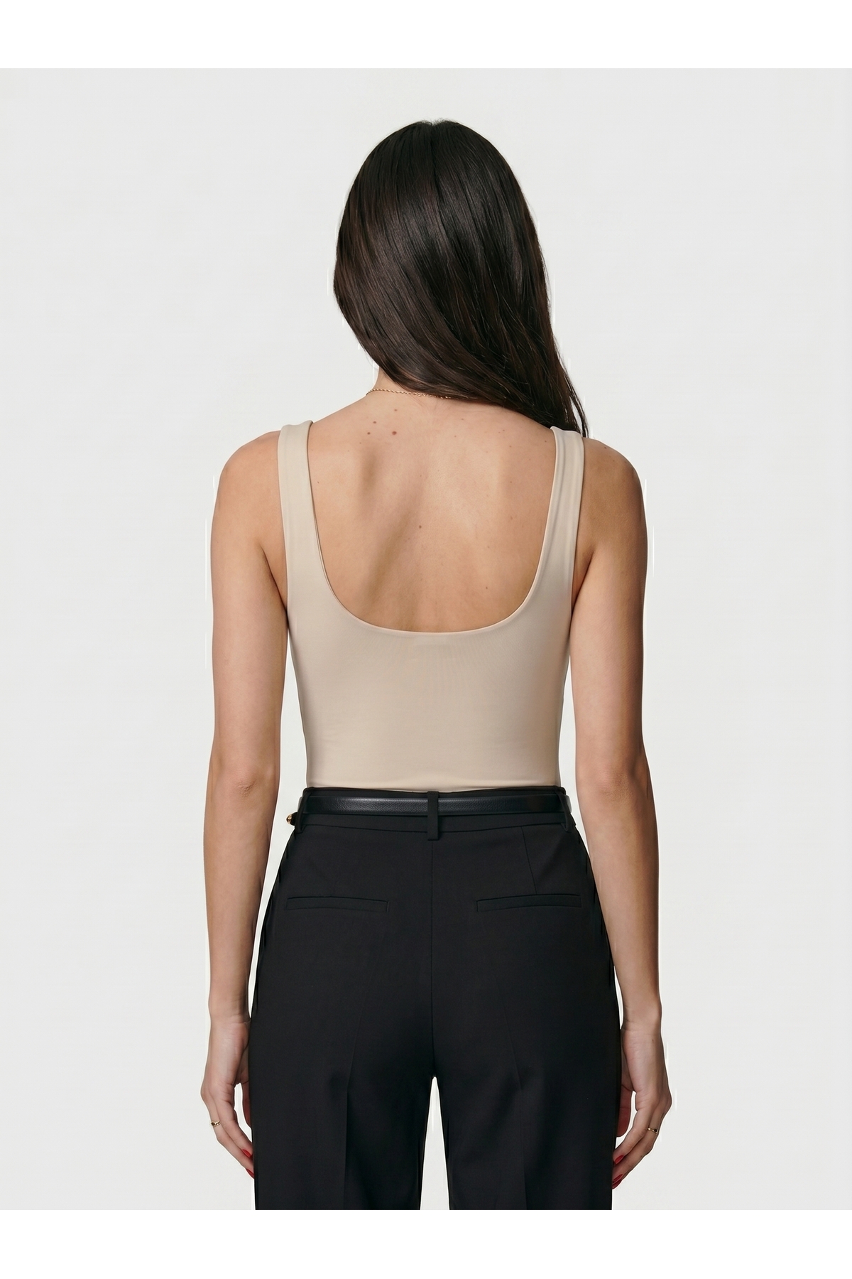 Kadın Kare Yaka Kalın Askılı Çıtçıtlı Body Slim Fit Dar Kalıp Likralı Bodysuit - Bej 4