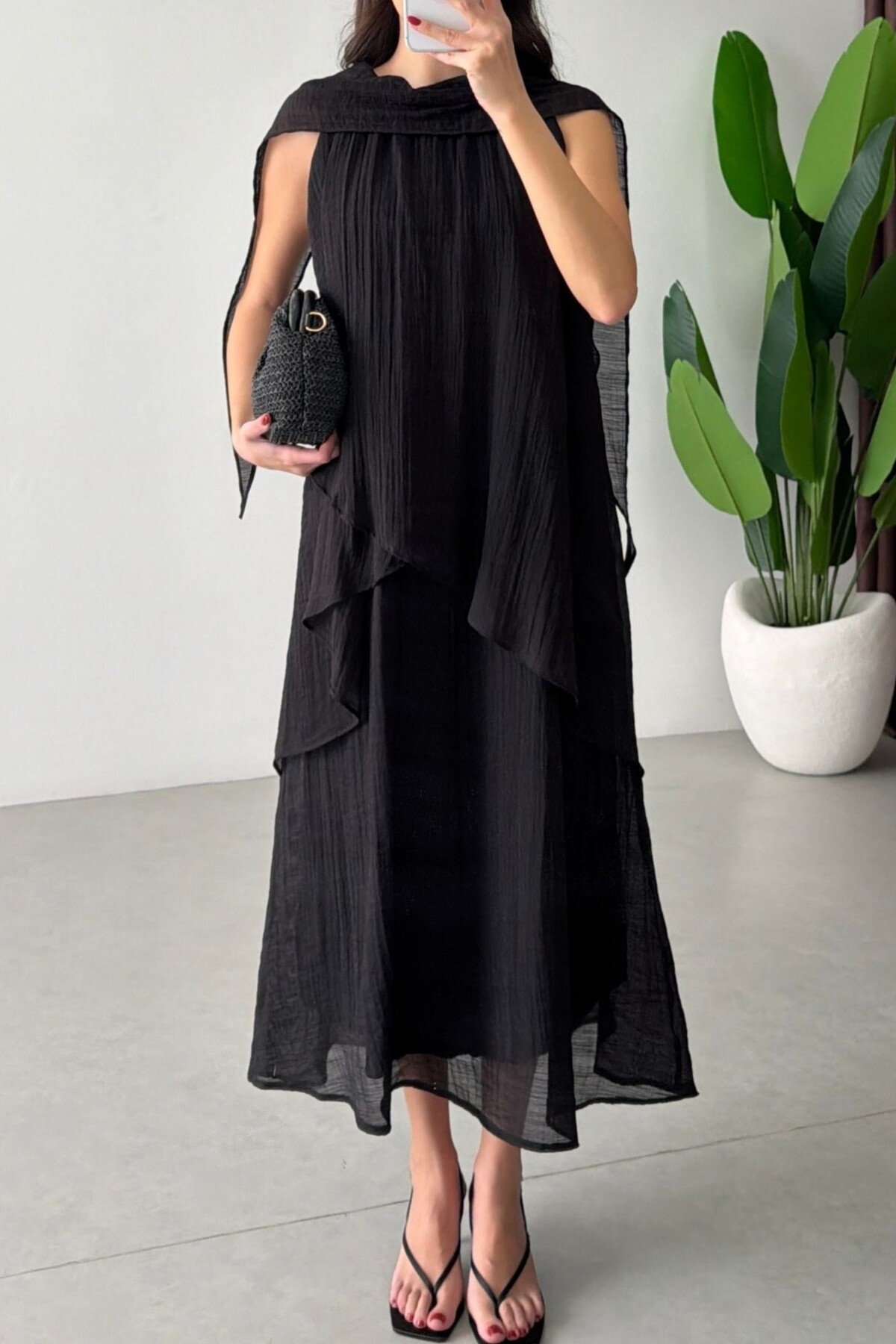 Suziş Black Shawl Detailed Flying Dress Per3446