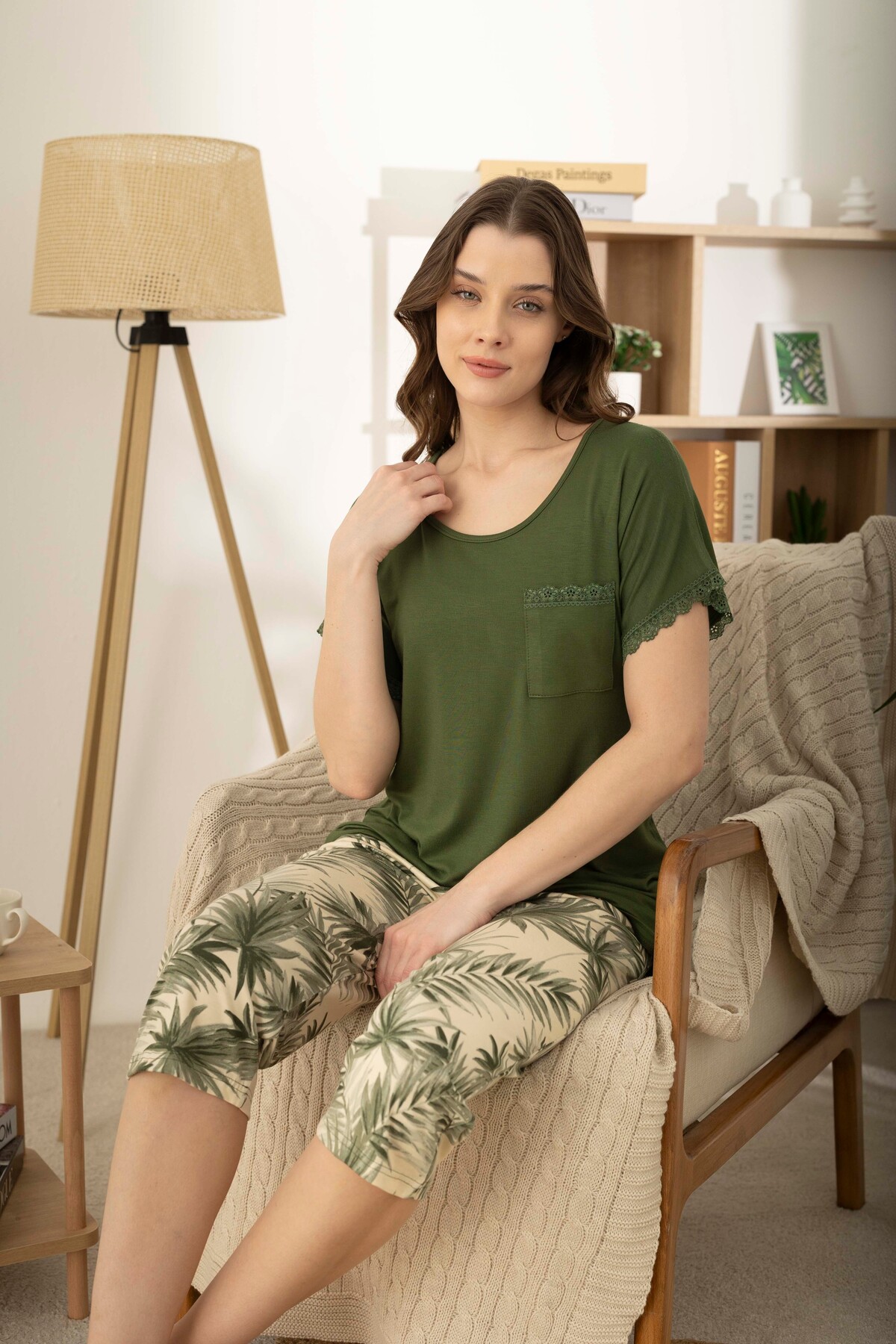 Miss Meryem Yeşil Ring Viskon Kısa Kol Kapri Pijama Takım