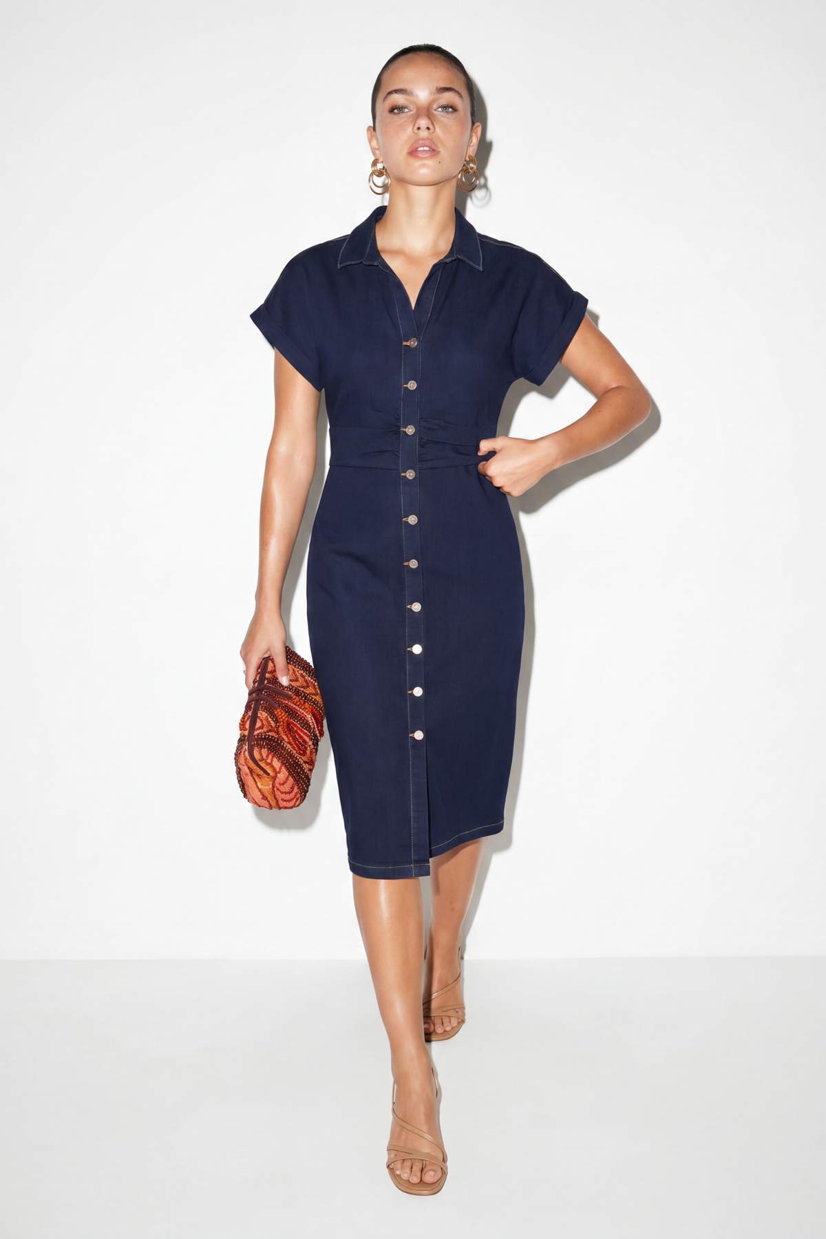 Drop by Trendyolmilla Lacivert Likralı V Yaka Denim Elbise TDRSS26EL00047