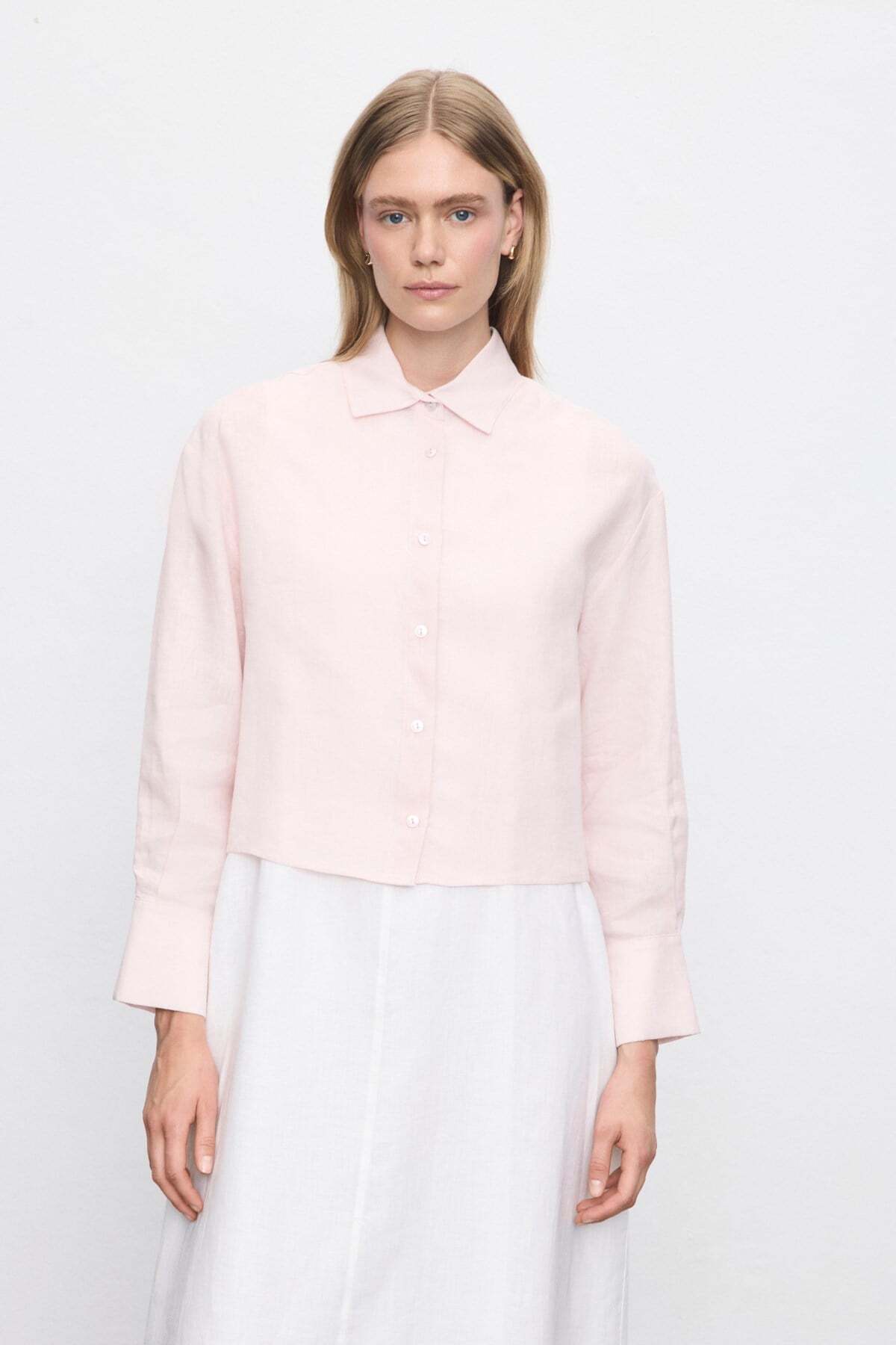 COLOR 100% LINEN SHORT SHIRT POWDER