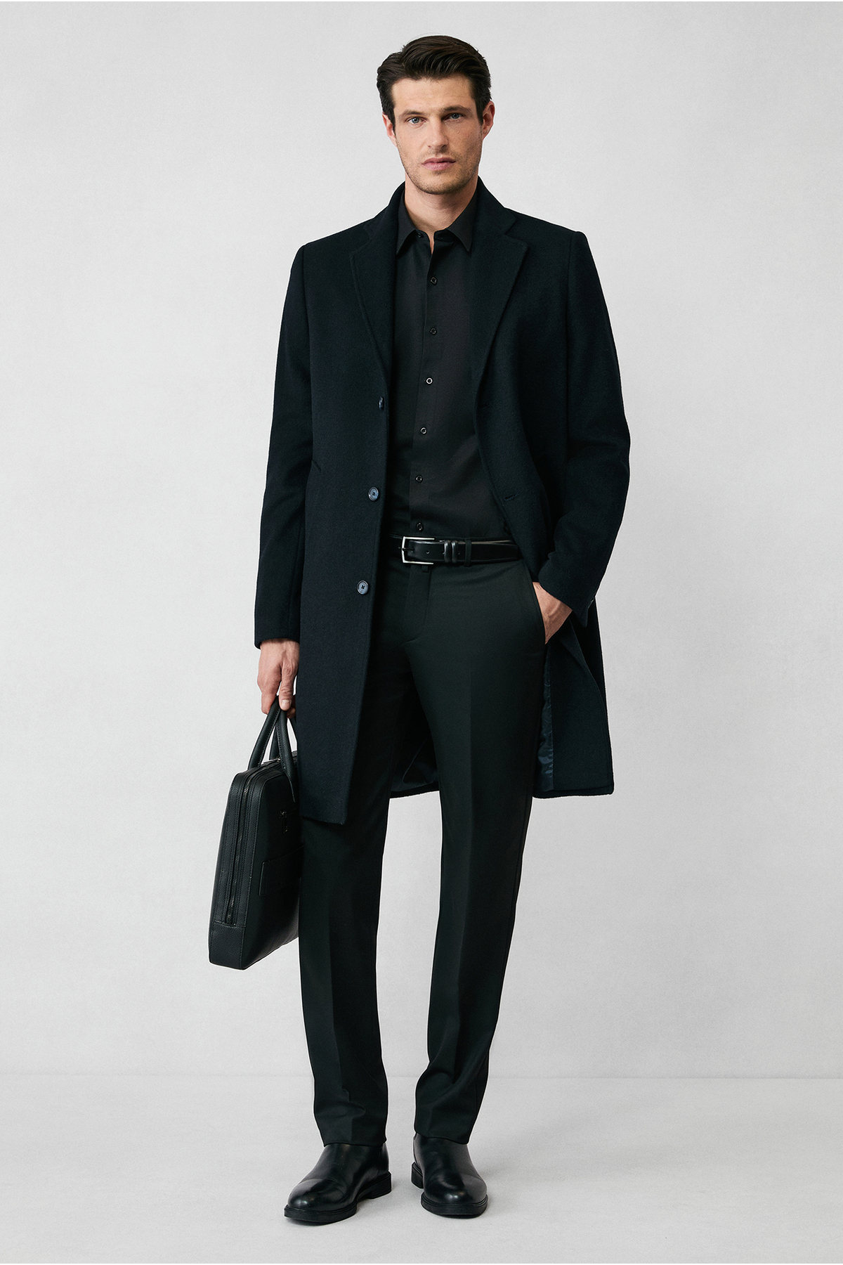 Kiğılı Uzun Kol Slim Fit Klasik Yaka Pamuklu Kolay Ütülenebilir Oxford 4 Mevsim Gömlek görsel 7