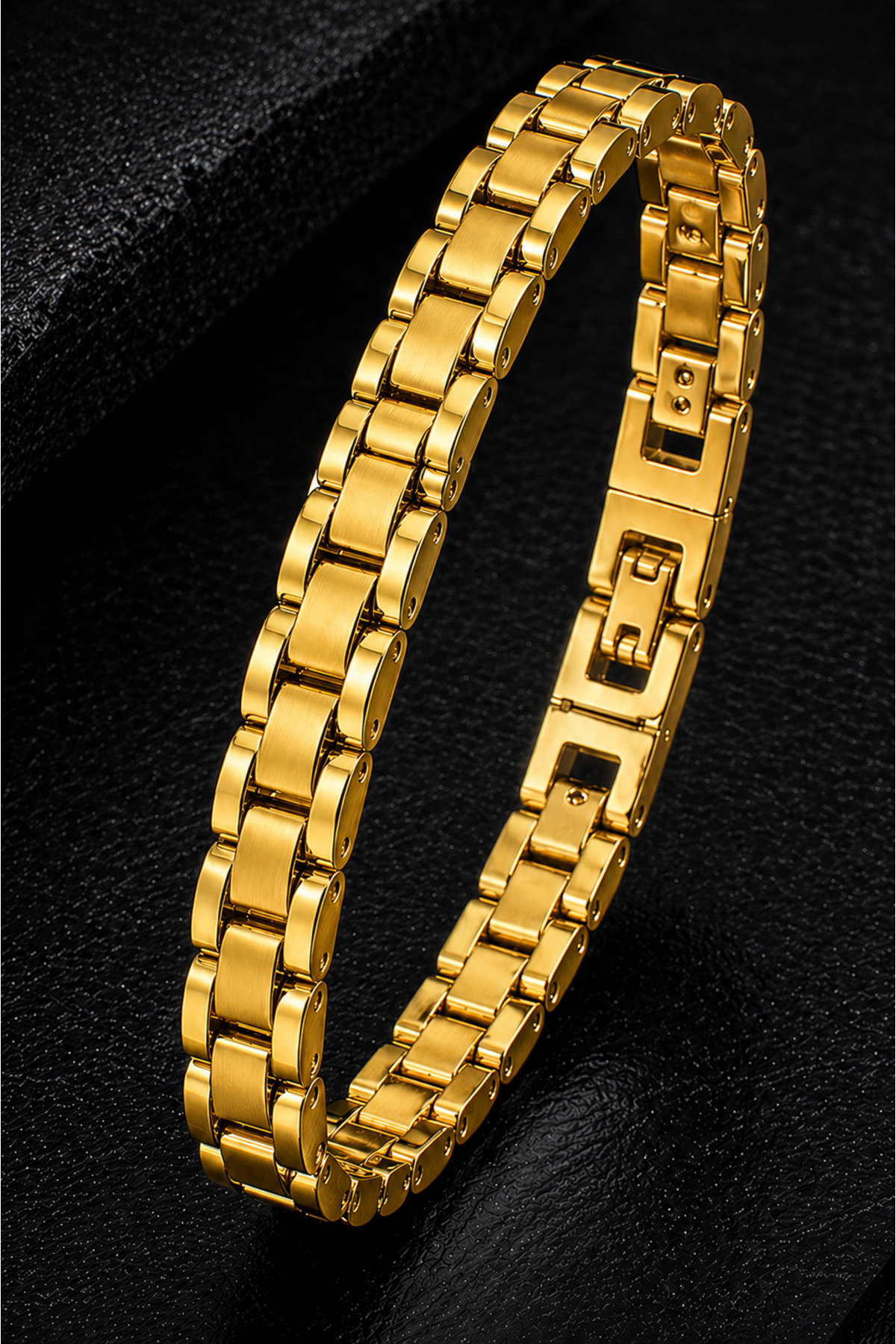 Men's Stainless Steel Bracelet Gold Plated Detailed Chain Model Modern Stylish Durable Design
