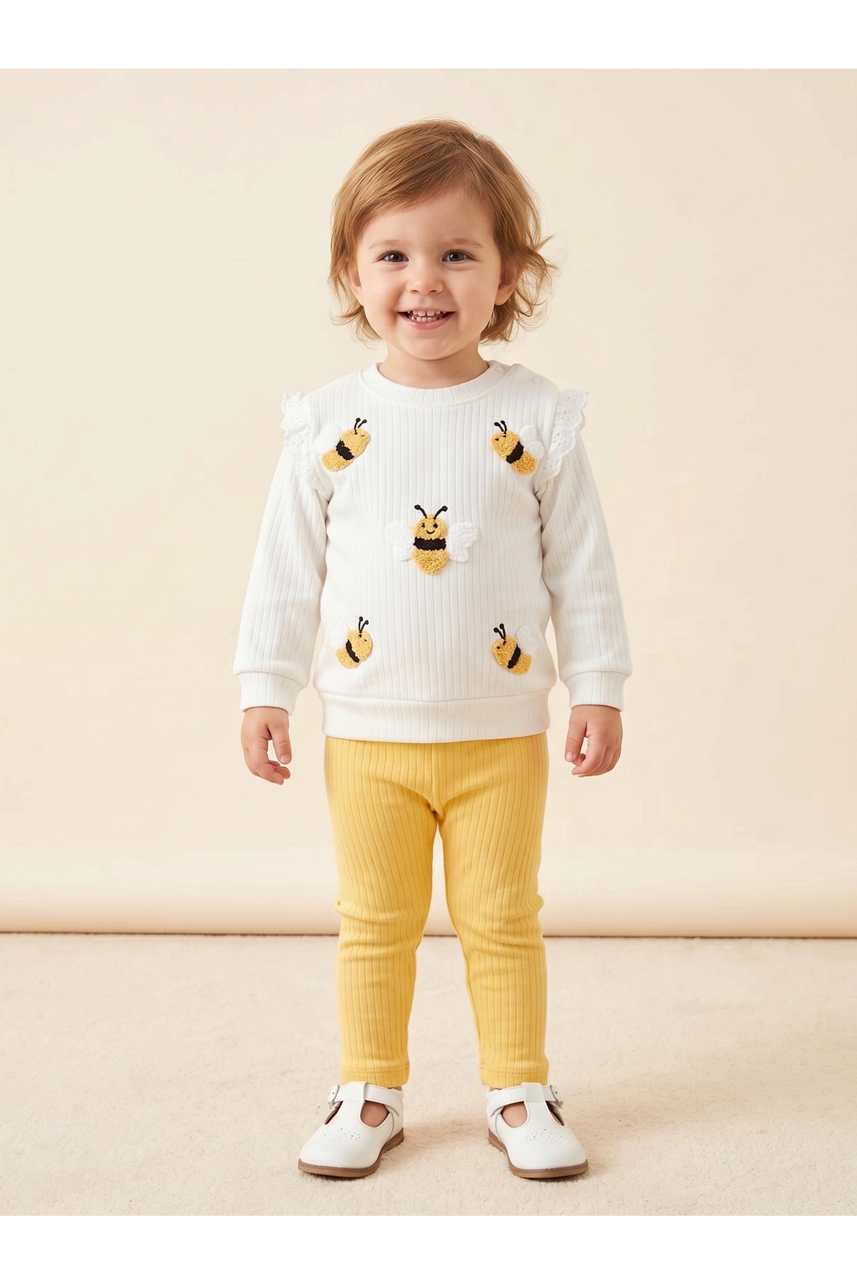 Baby Girl Bee Embroidered 2pcs Set 3-12 Months - Yellow