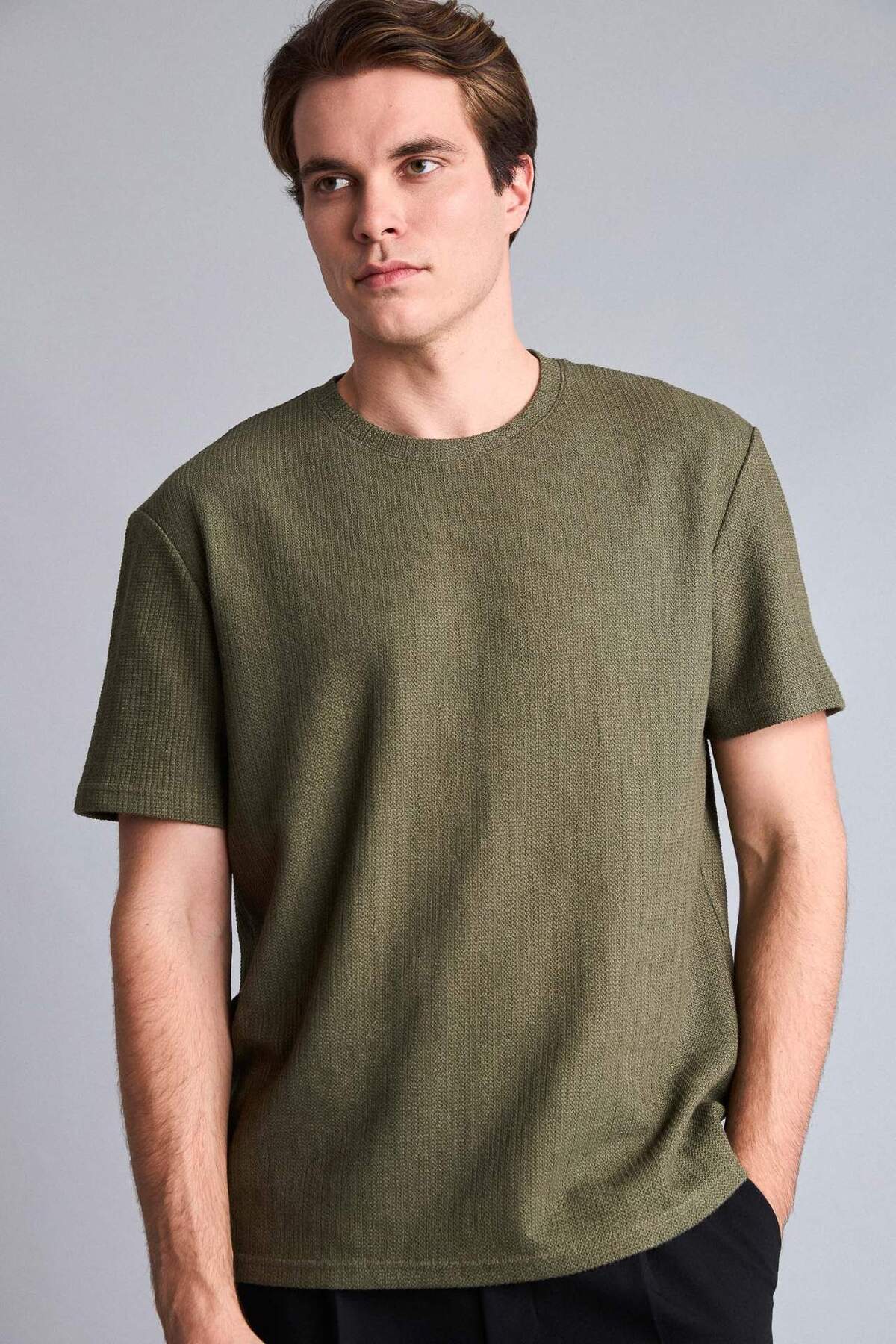 Defacto Cotton Regular Fit Short Sleeve T-Shirt H8924Ax26Sm