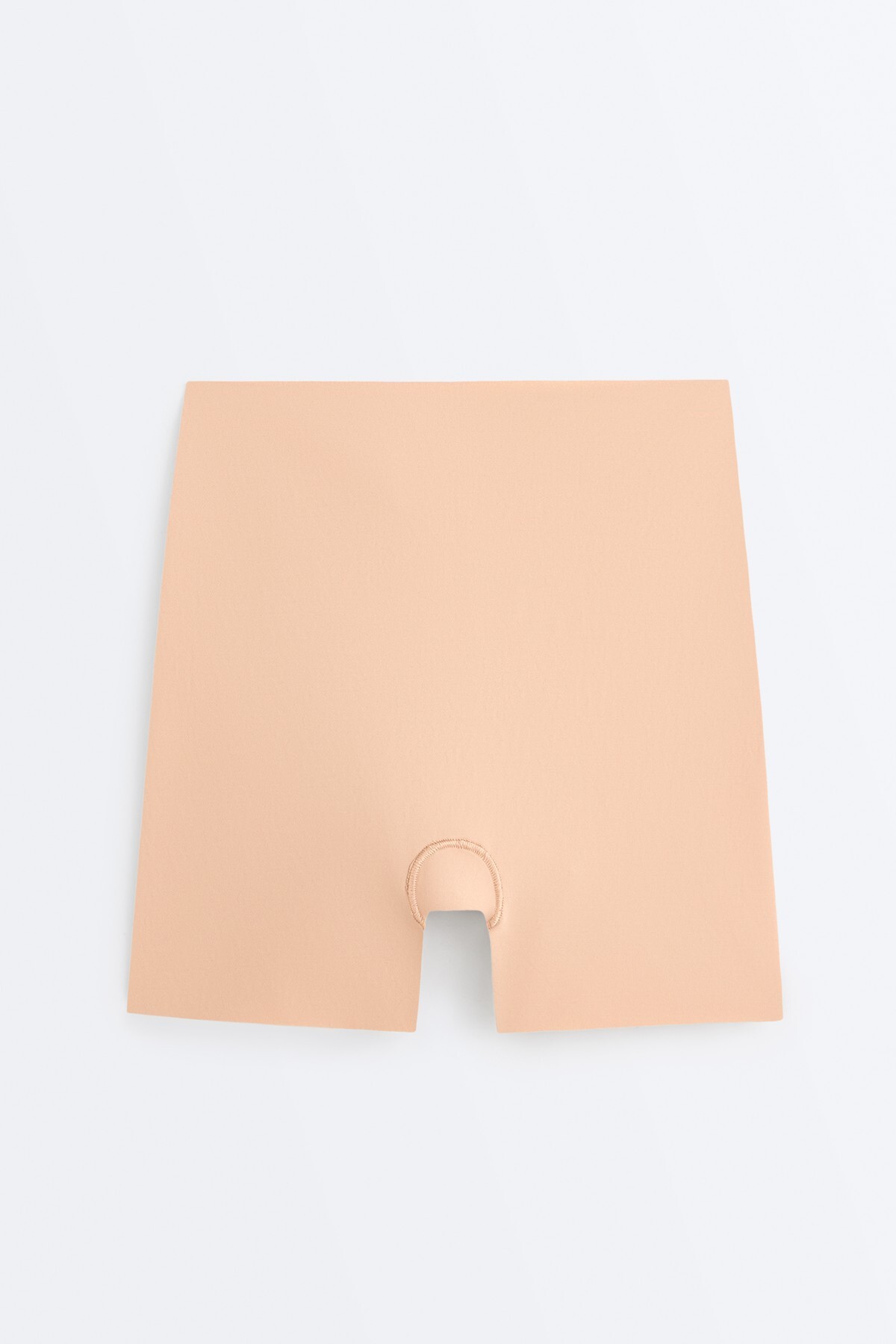 Yüksek belli laser cut hot pant
