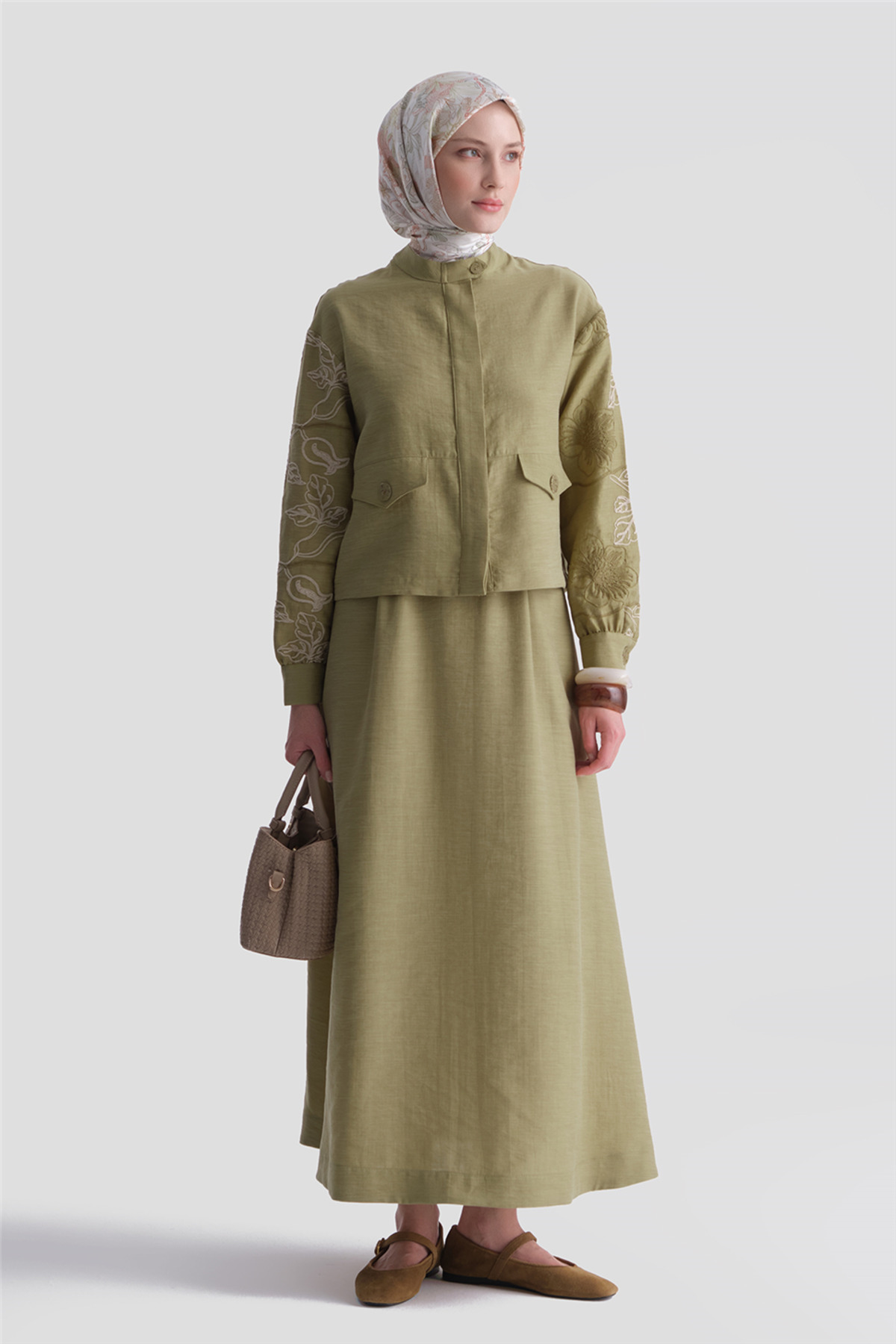 Armine Brode Mixed Jacketed Suit in Fat Green