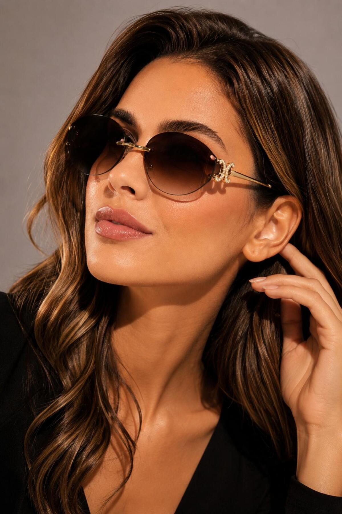 Premium Round Sunglasses for Women | UV400 Protected | Lightweight Frame