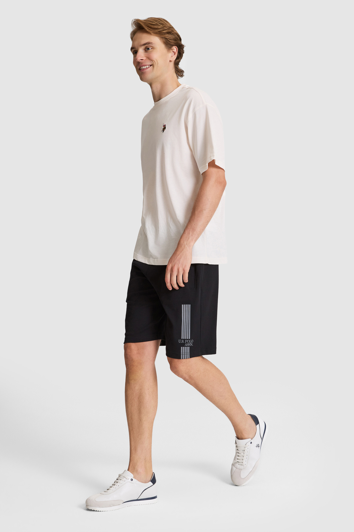 U.S. Polo Assn. Erkek Siyah Örme Şort 50327204-VR046 görsel 3
