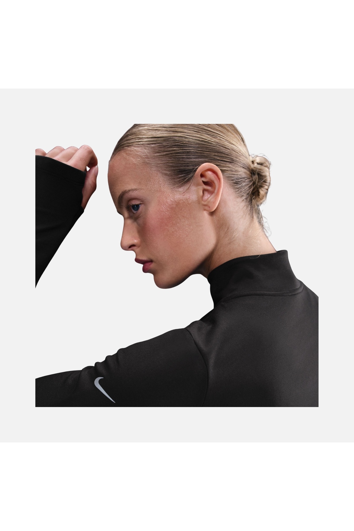 Nike One Kadın Siyah Spor Sweatshirt Termal Yarım Fermuarlı Üst | HV3688-010 görsel 3