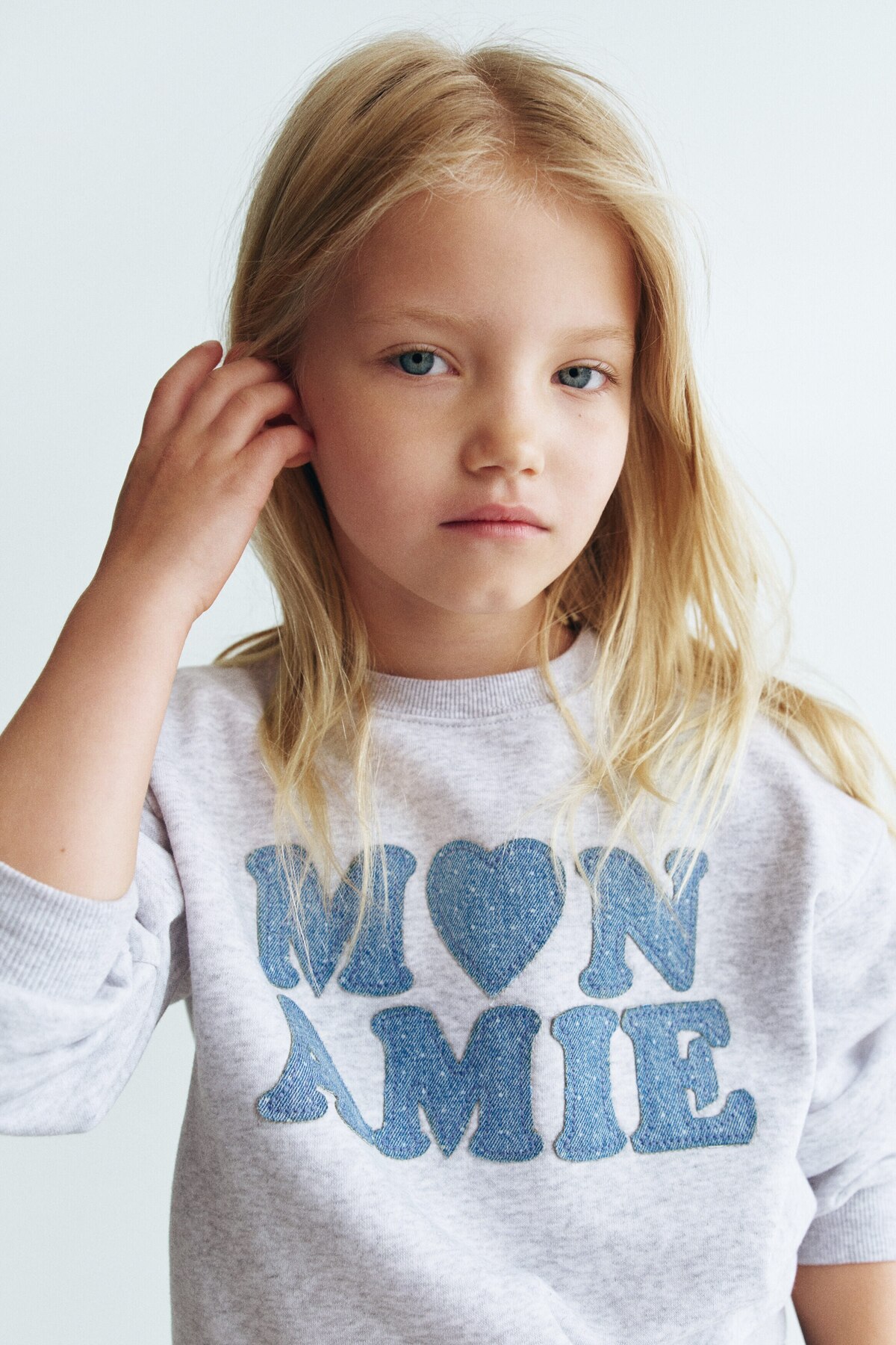 سویشرت طرح‌دار با آستر خز اچ اند ام سویشرت H&M