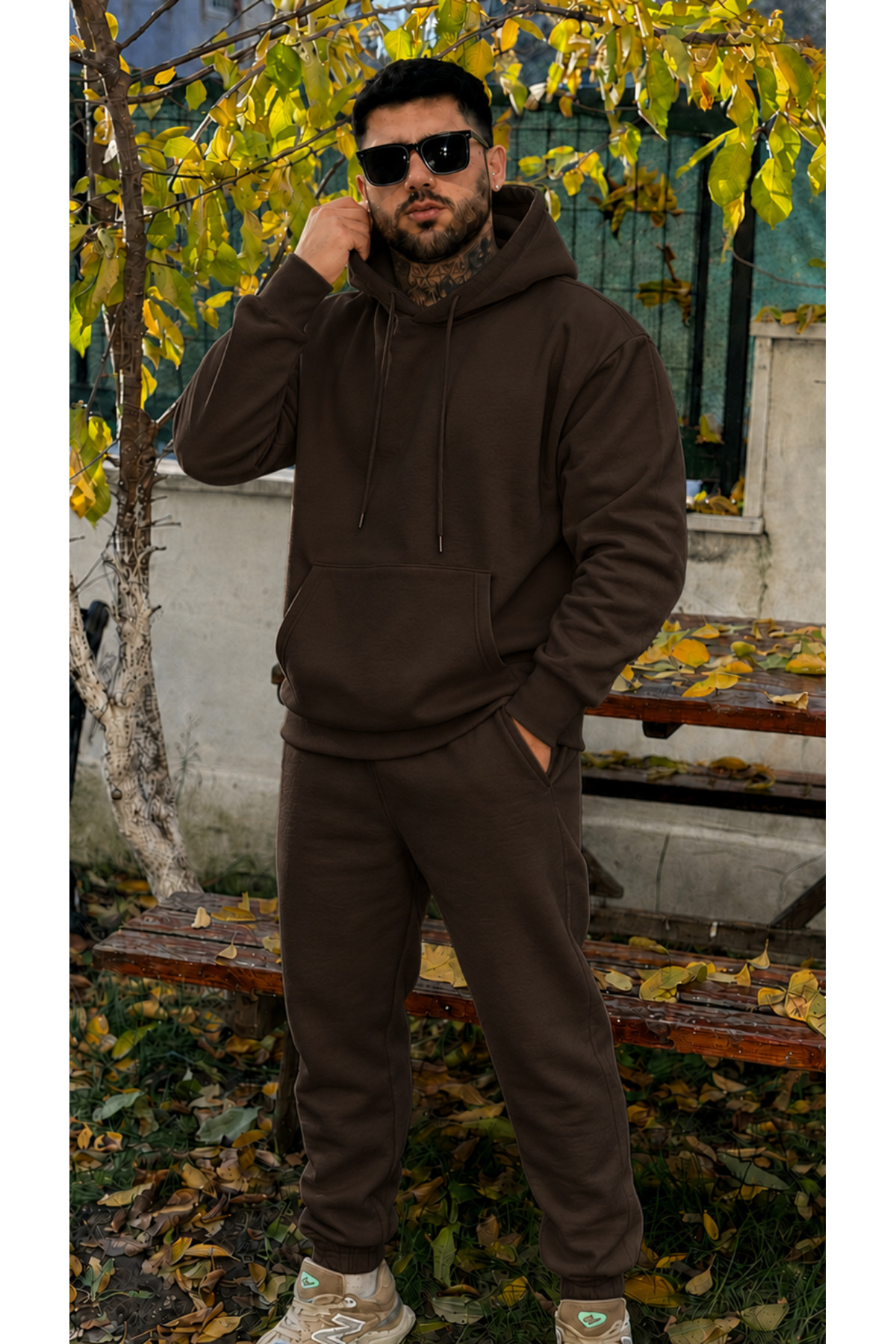 Erkek Kapşonlu 3 İplik Şardonlu Salaş Bol Hoodie Eşofman Takımı — قهوهای Mstf6027-1