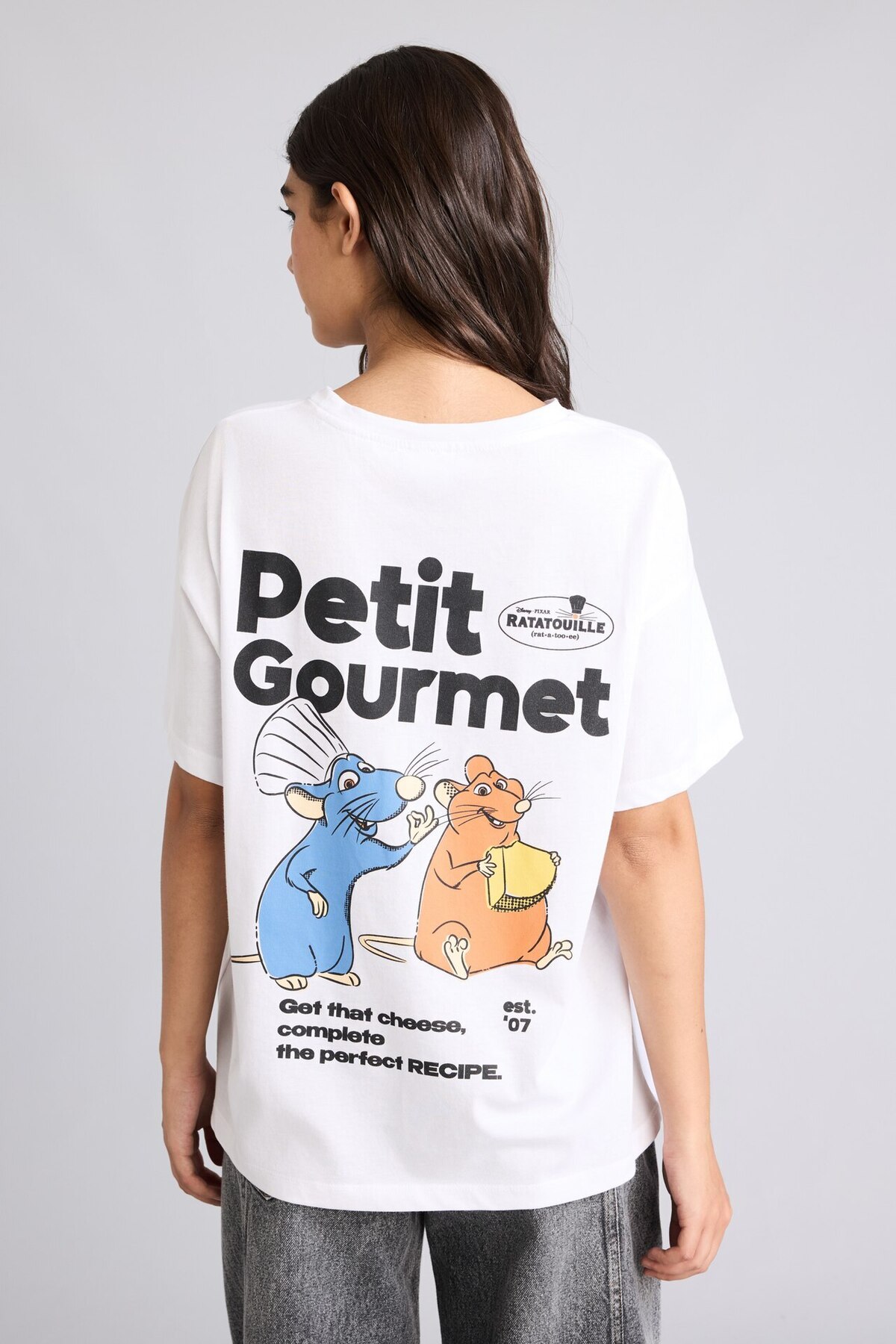 DeFacto %100 Pamuk Ratatouille Lisanslı Oversıze Bisiklet Yaka Sırt Baskılı Kısa Kollu Tişört I5446AX26HS görsel 5
