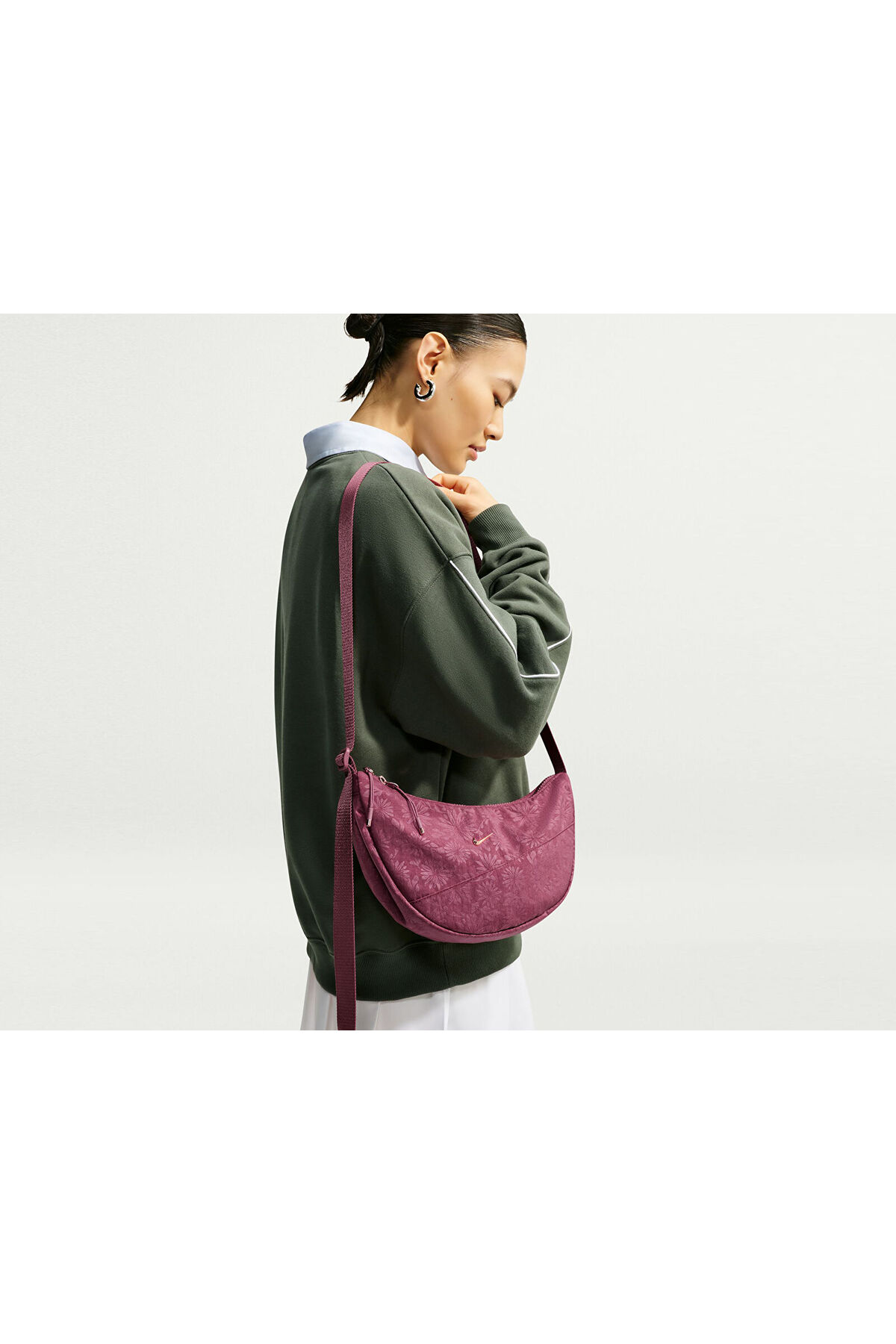 Nike Kadın Çanta Omuz Çantası AURA CRESCENT CROSSBODY Günlük Kadın Çanta Çiçek Desenli Çanta görsel 3