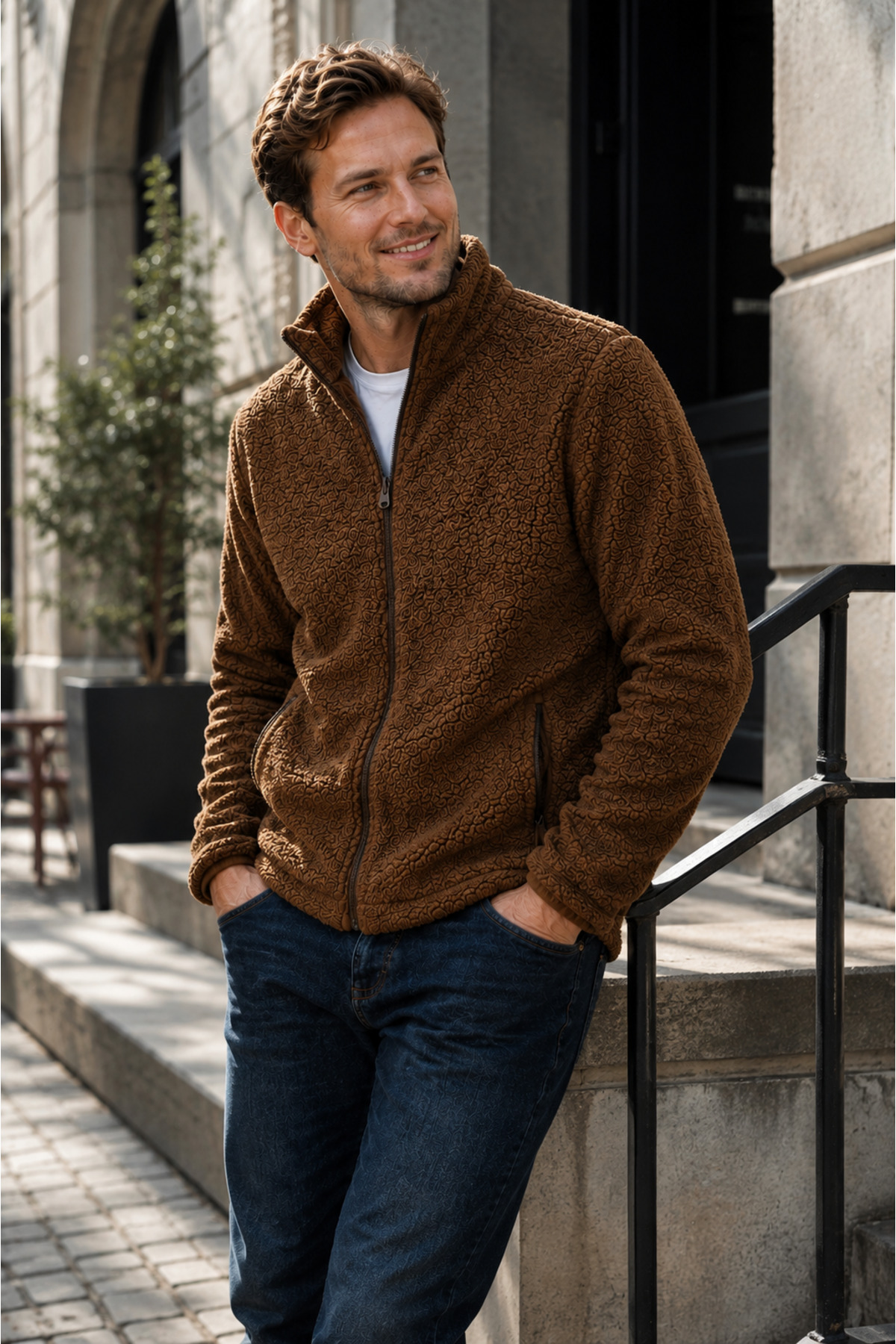 Erkek Peluş polar Slim Fit Dik Yaka Fermuarlı Cepli Günlük Spor Ceket — قهوه‌ای l2139081289 — تصویر 4 از 8