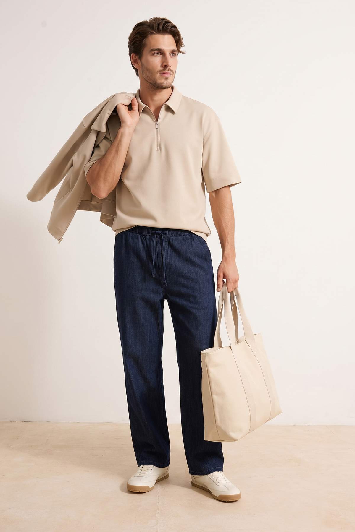 Trendyolmilla Man Lacivert Beli Lastikli Baggy Yazlık Erkek Jeans TMNSS26JE00003