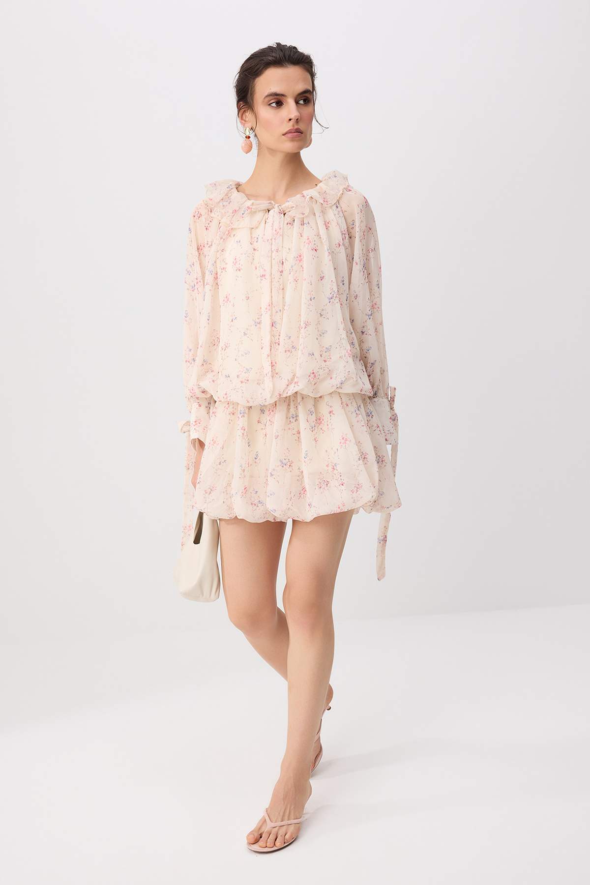 Trendyolmilla Krem Boho Mini Çiçekli Balon Etekli Dokuma Elbise TWOSS26EL00612