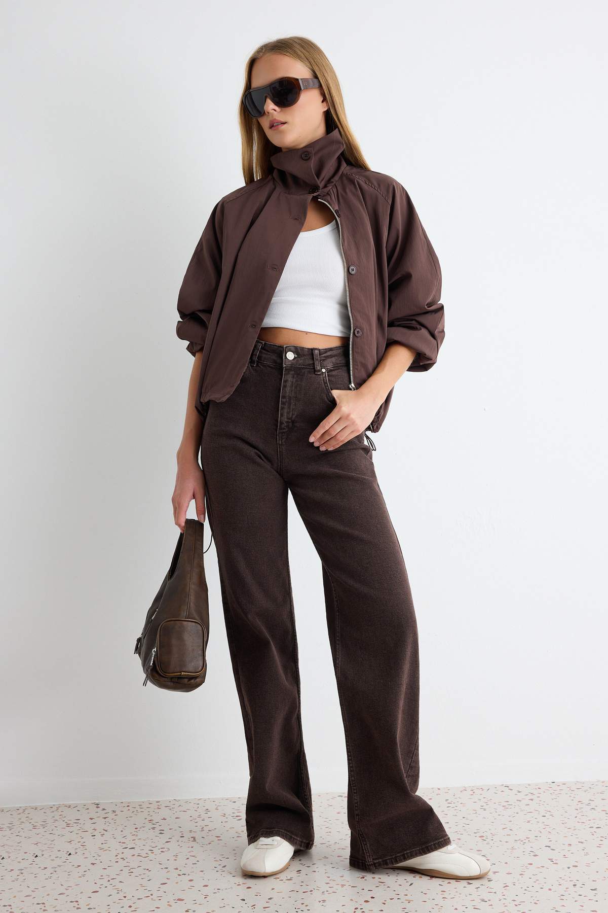 TRENDYOLMİLLA Kahverengi Yüksek Bel Wide Leg Jeans TWOAW26JE00084