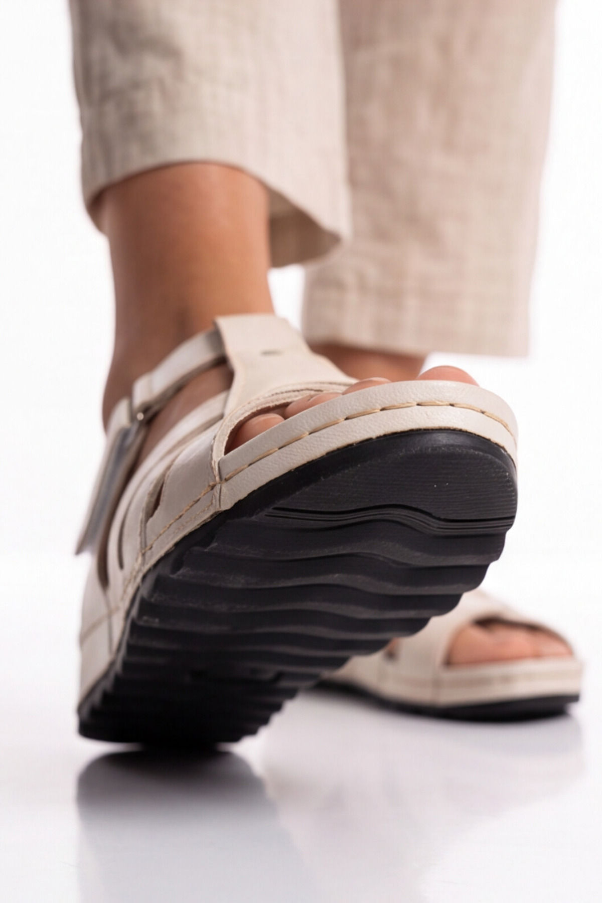 Step Stones Kadın Cırtlı Dolgu Topuklu Anatomik Ortopedik Sandalet | Günlük Giyime Uygun Kadın Sandalet görsel 6