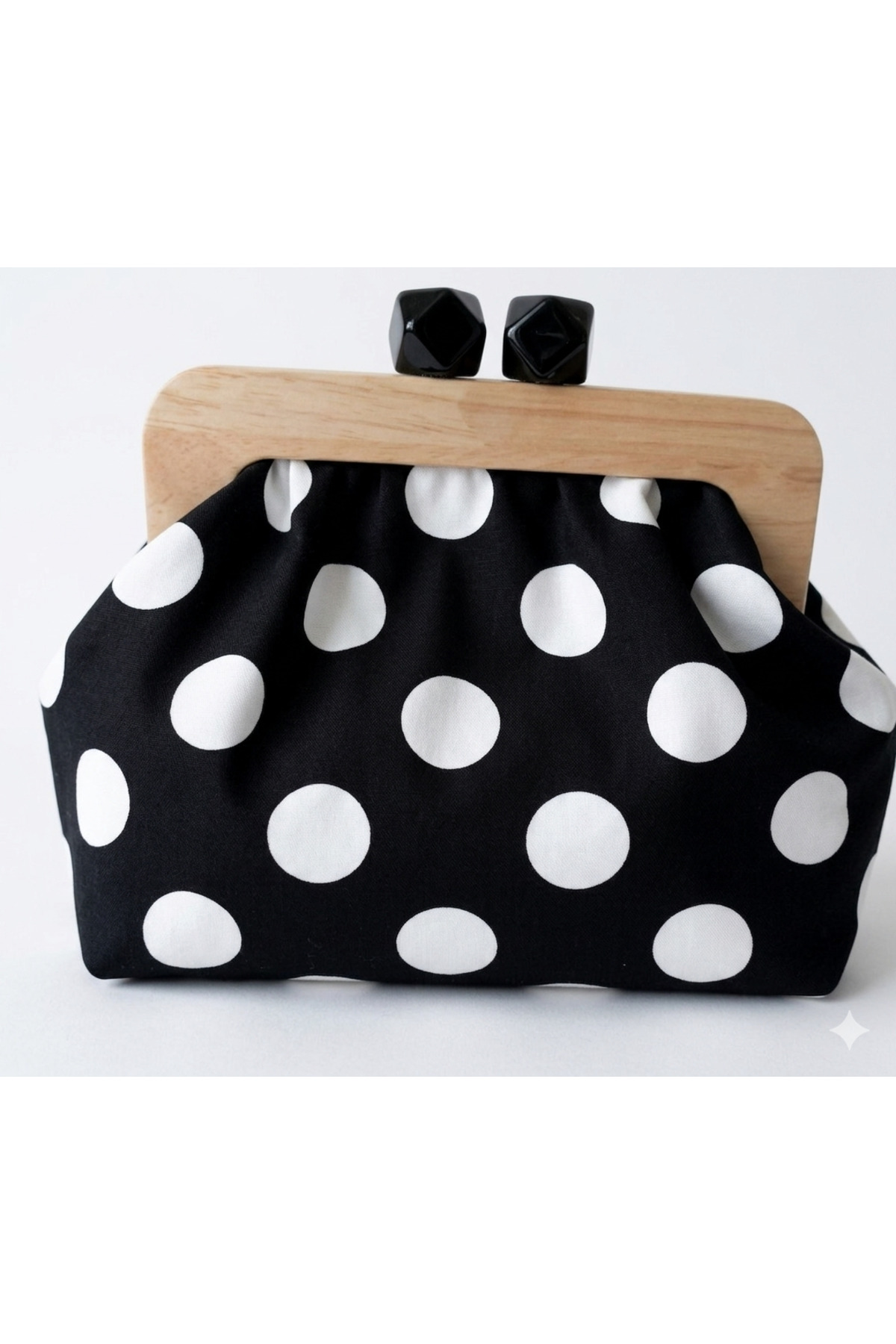 handedizayn Siyah Beyaz Puantiyeli Ahşap Burslu Zincir Askılı Clutch Omuz Çantası