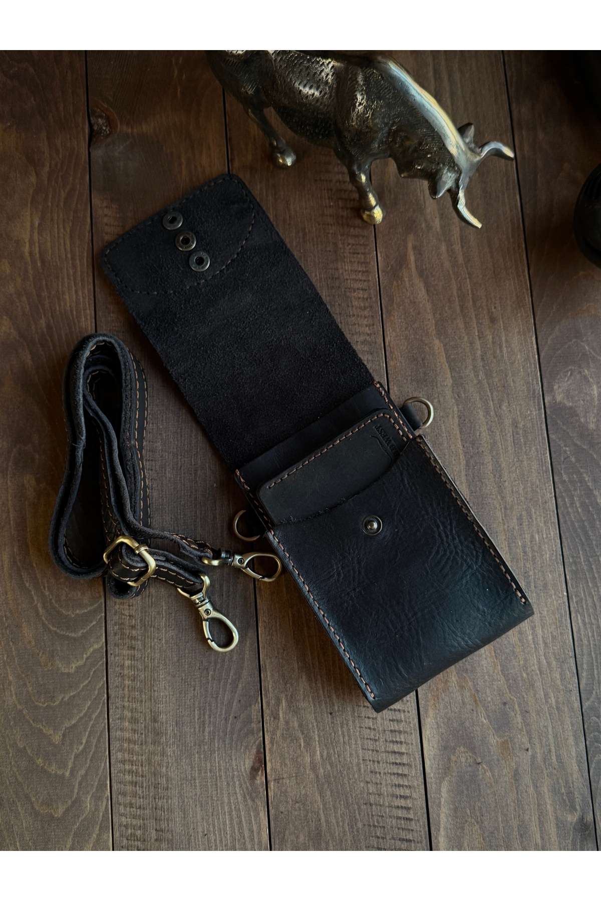 Wild West Crafted Kanguru Man Düz El yapımı Erkek çapraz çanta. Günlük şık pratik kullanım.Doğum günü&Babalar günü&Sevgililer günü hediyesi görsel 3